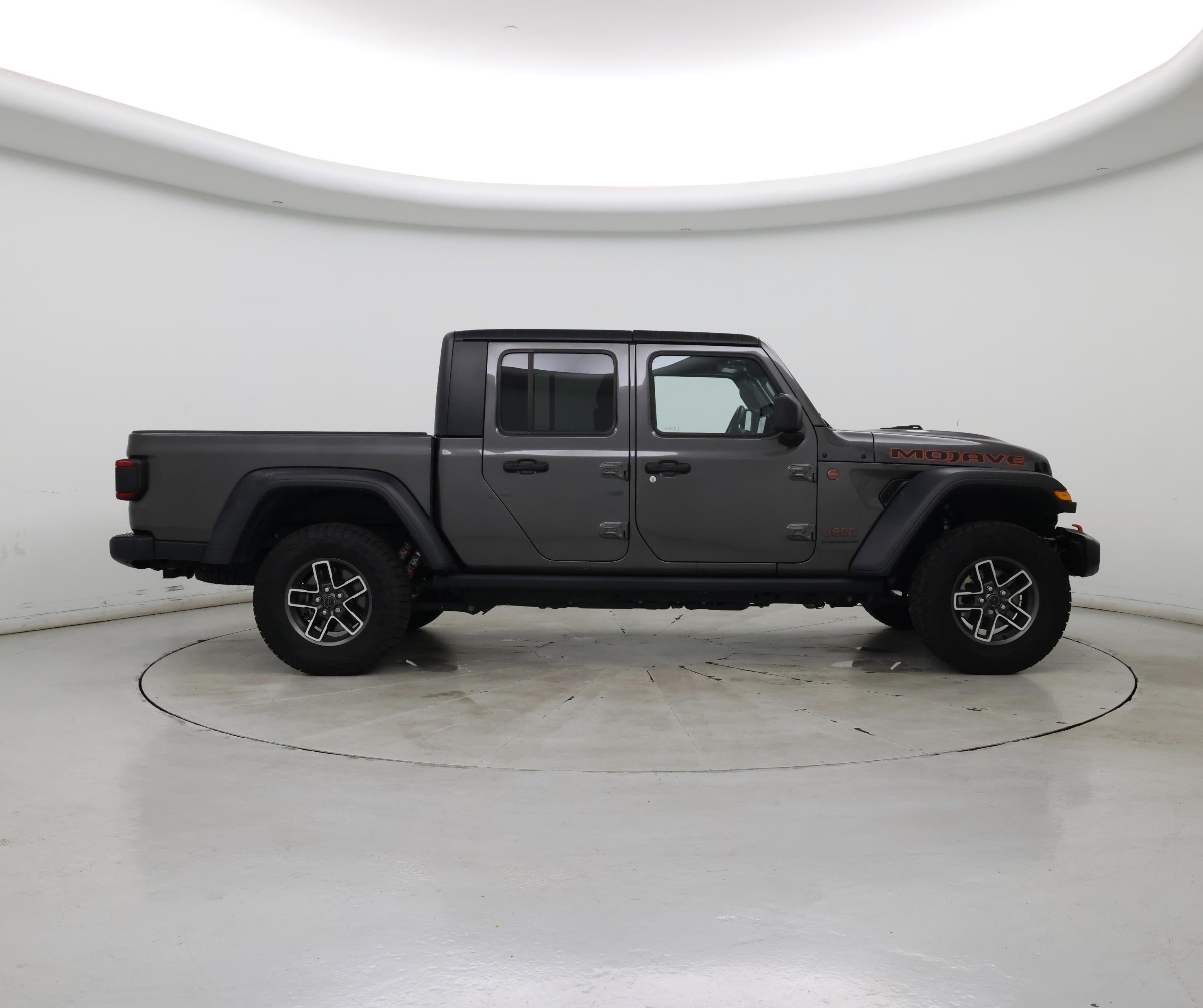 Thumbnail: 2024 Jeep Gladiator - 7