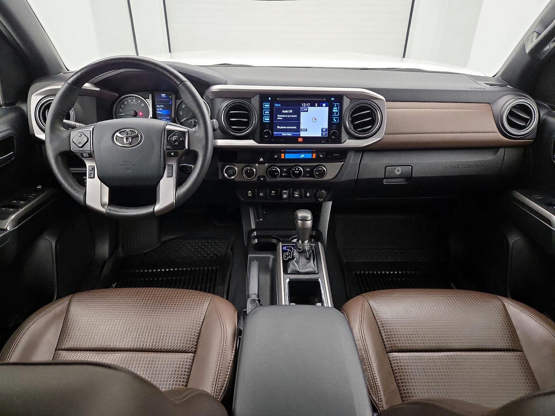 Thumbnail: 2018 Toyota Tacoma - 9
