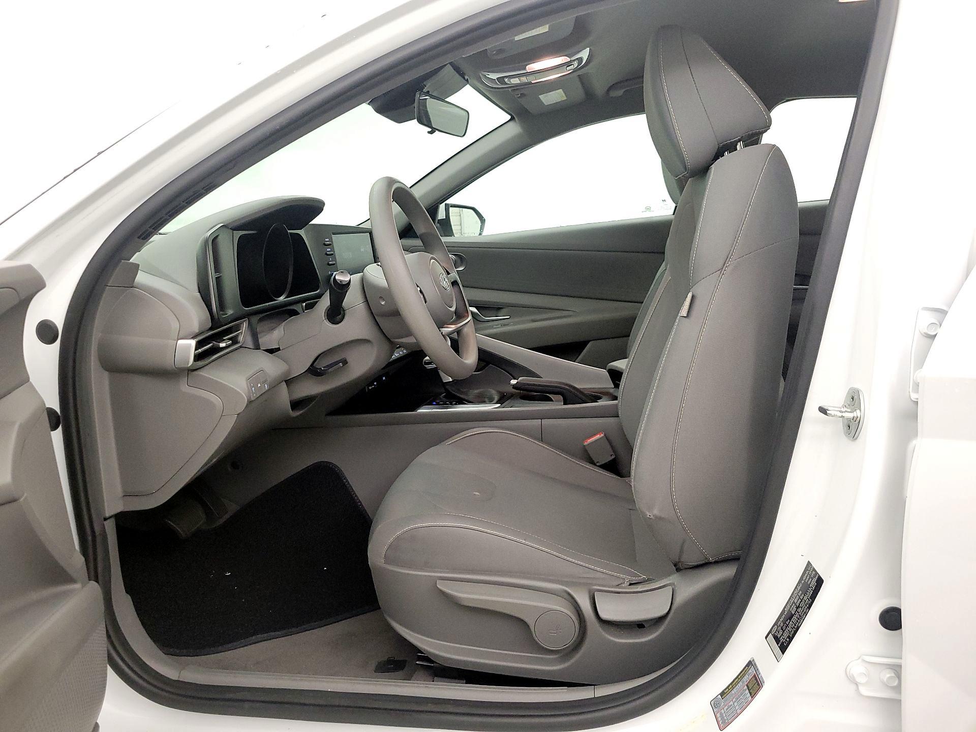 Thumbnail: 2023 Hyundai Elantra - 11