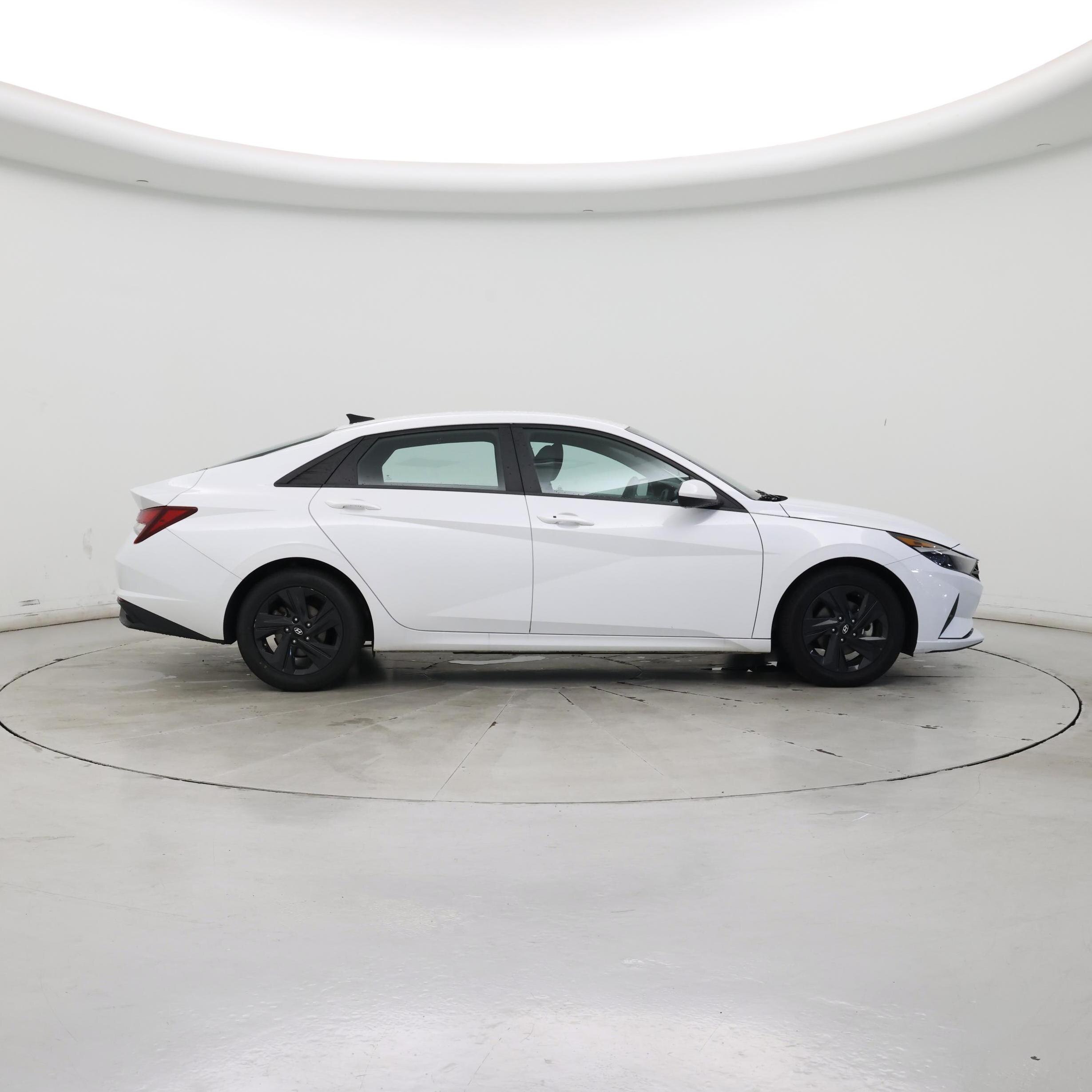 Thumbnail: 2023 Hyundai Elantra - 7