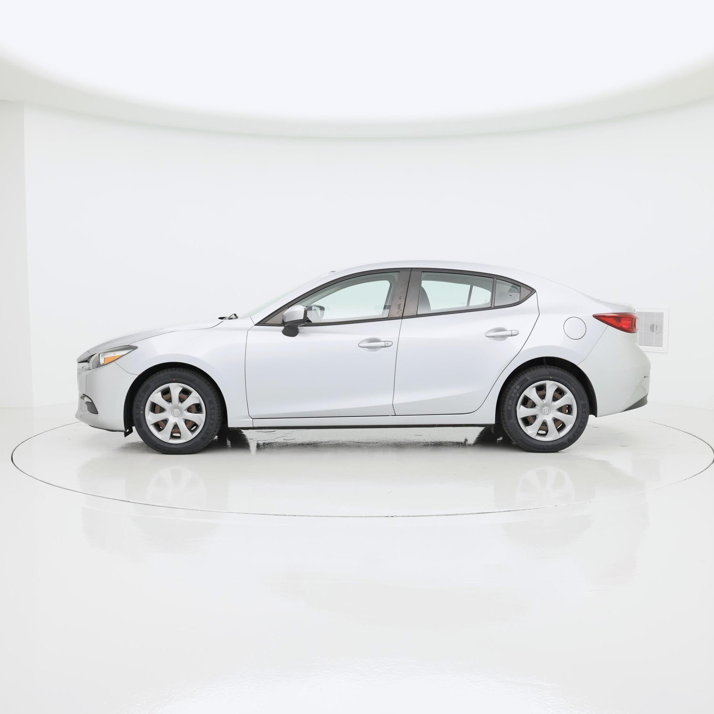 Thumbnail: 2017 Mazda Mazda3 - 3
