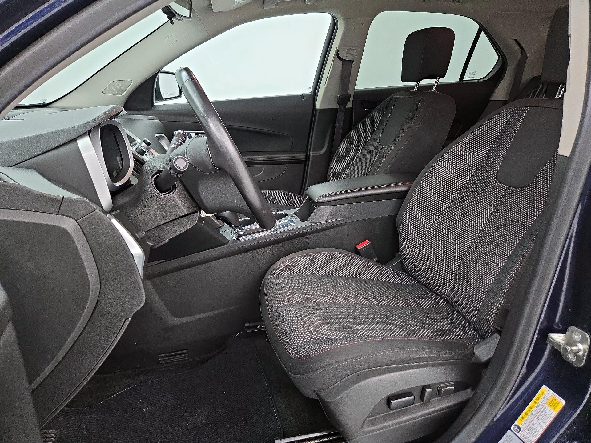 Thumbnail: 2017 Chevrolet Equinox - 11