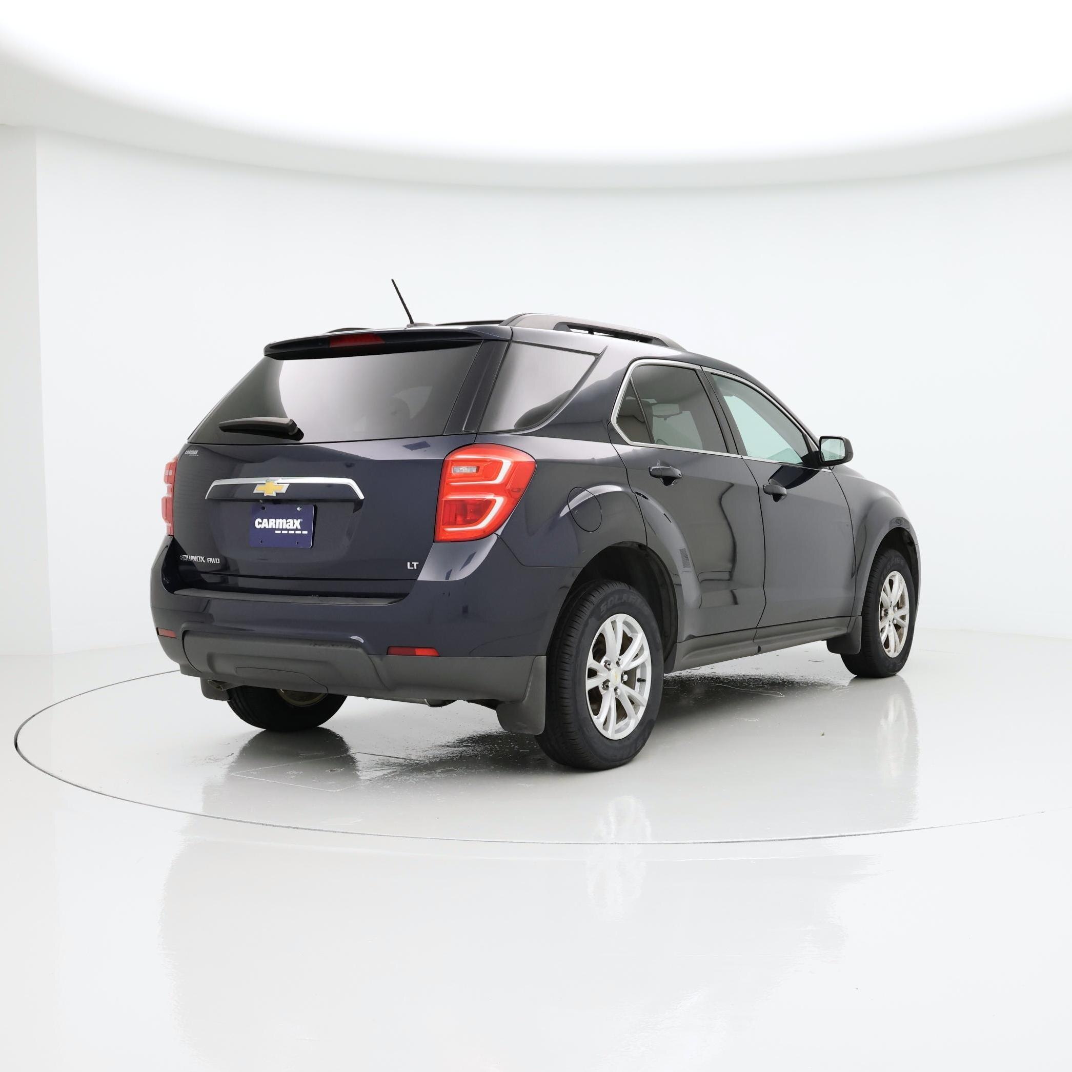 Thumbnail: 2017 Chevrolet Equinox - 8