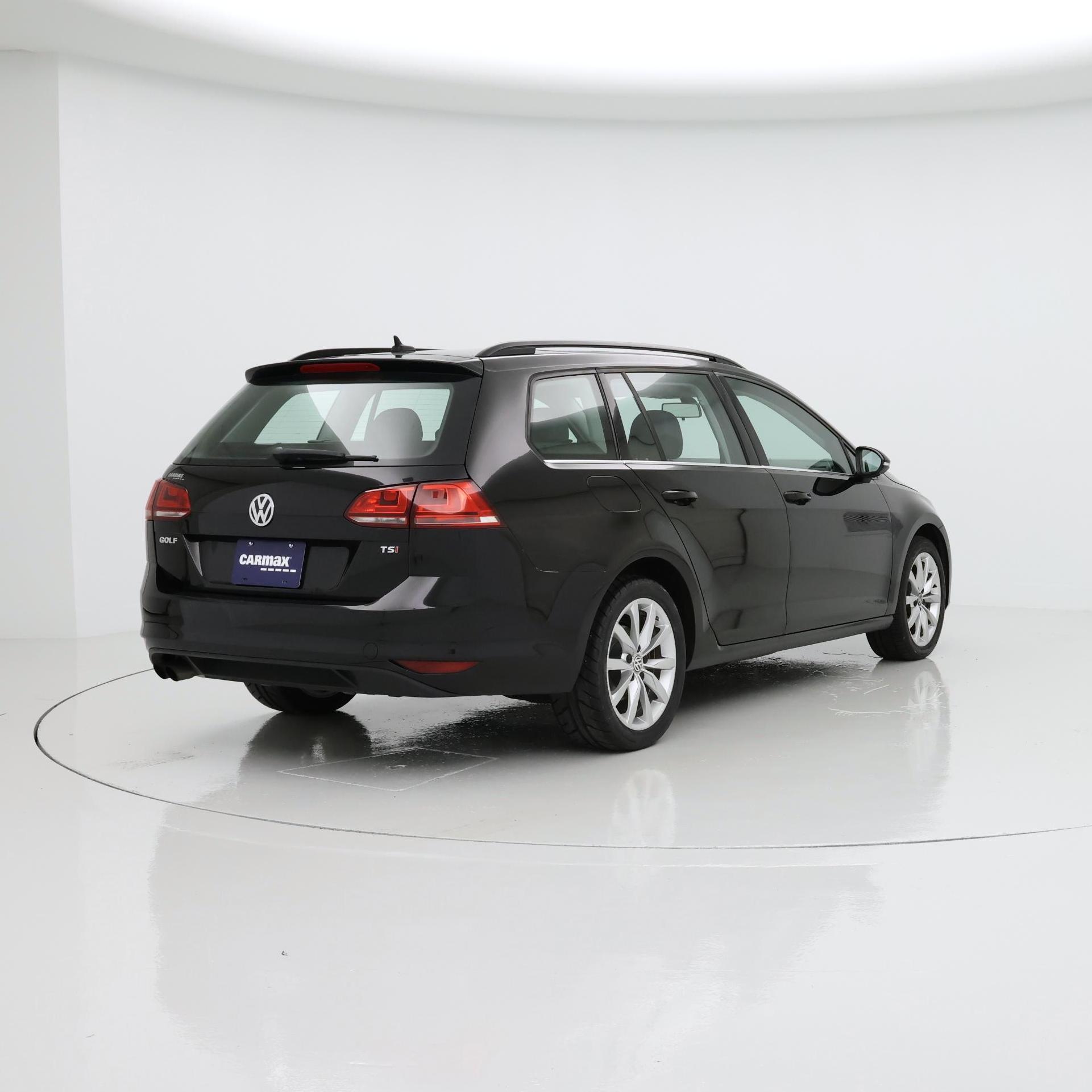Thumbnail: 2015 Volkswagen Golf - 8
