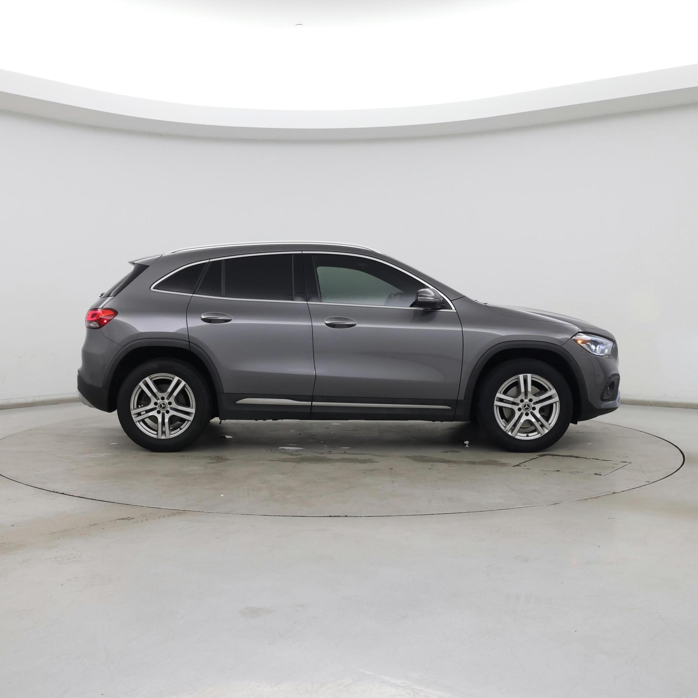 Thumbnail: 2021 Mercedes-Benz GLA - 7
