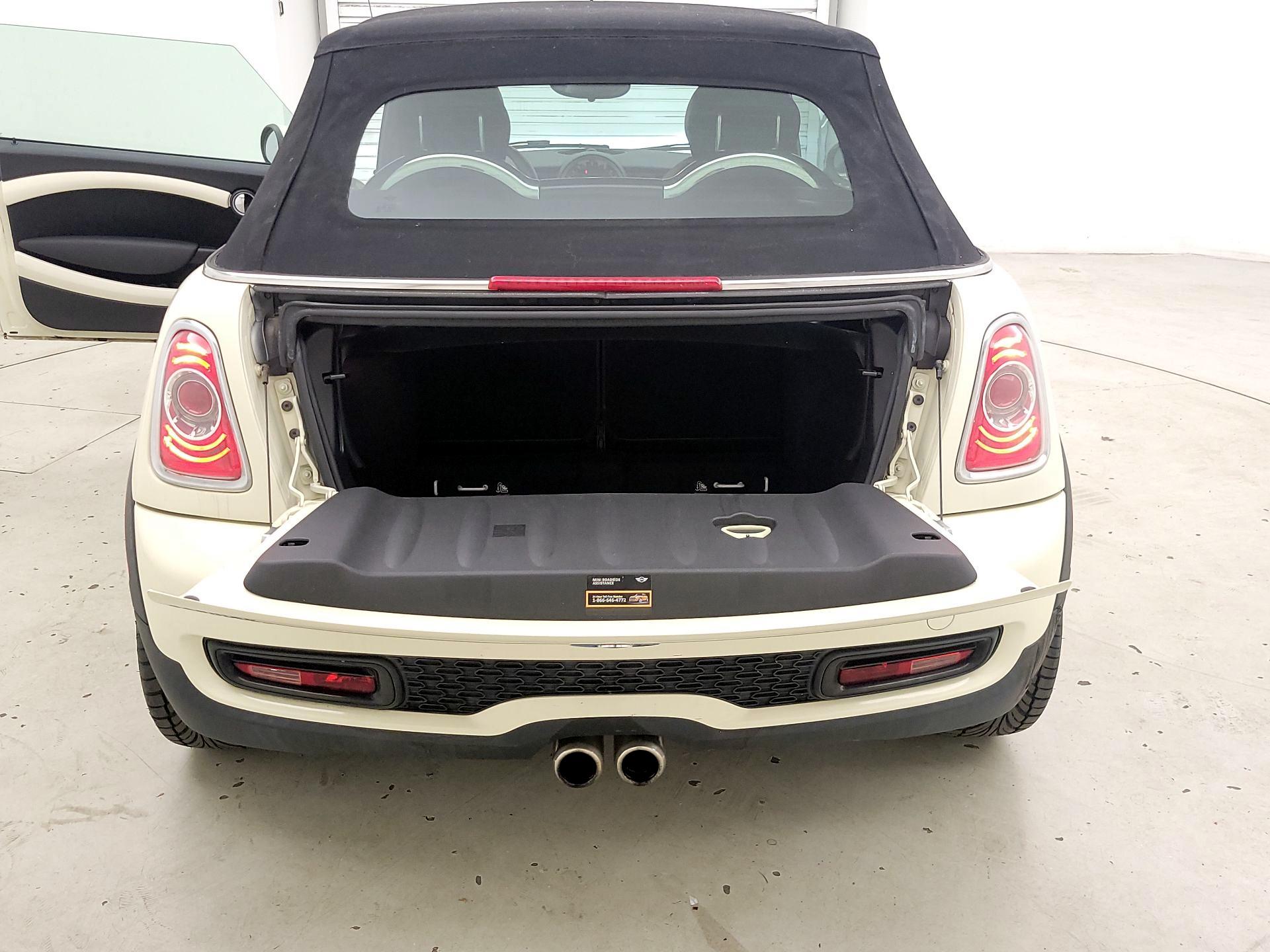 Thumbnail: 2015 MINI Cooper - 19