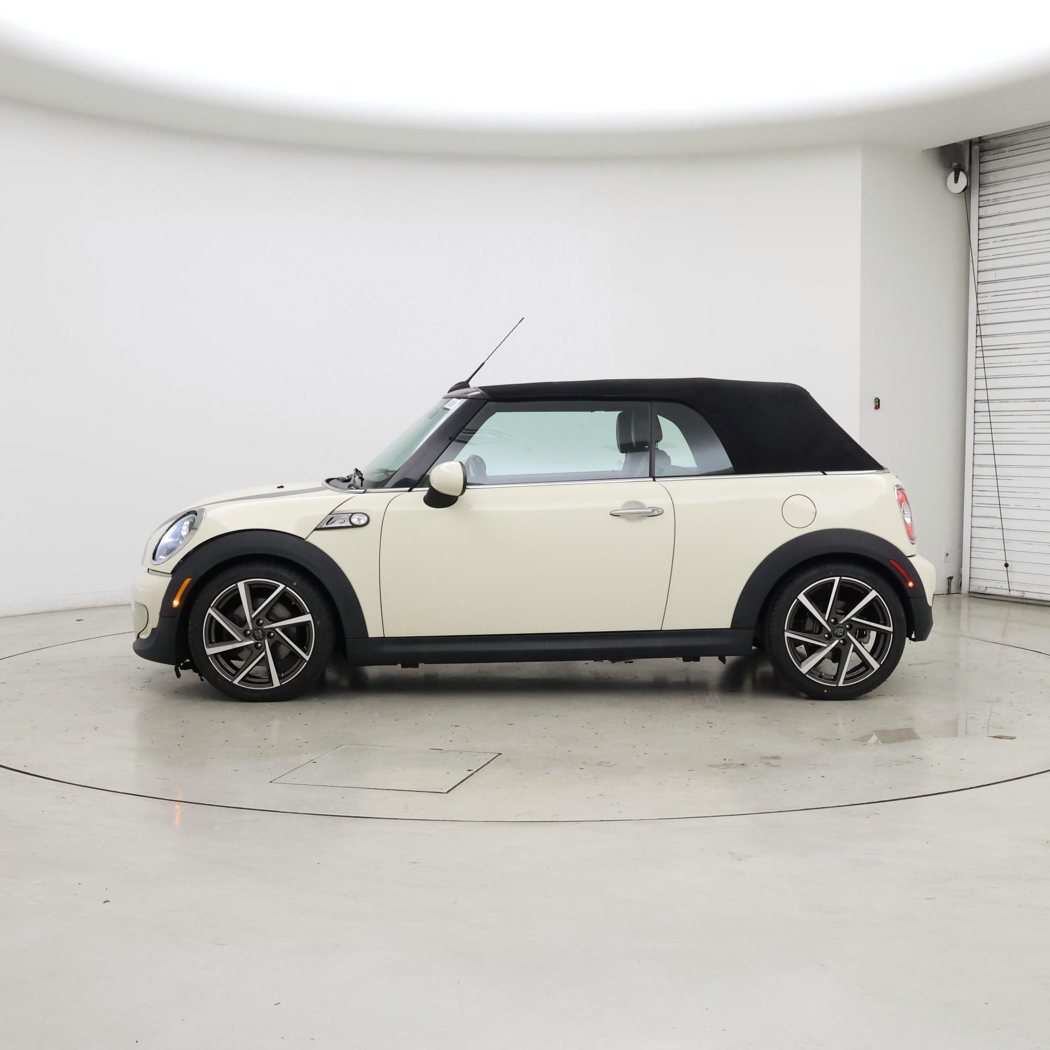 Thumbnail: 2015 MINI Cooper - 3