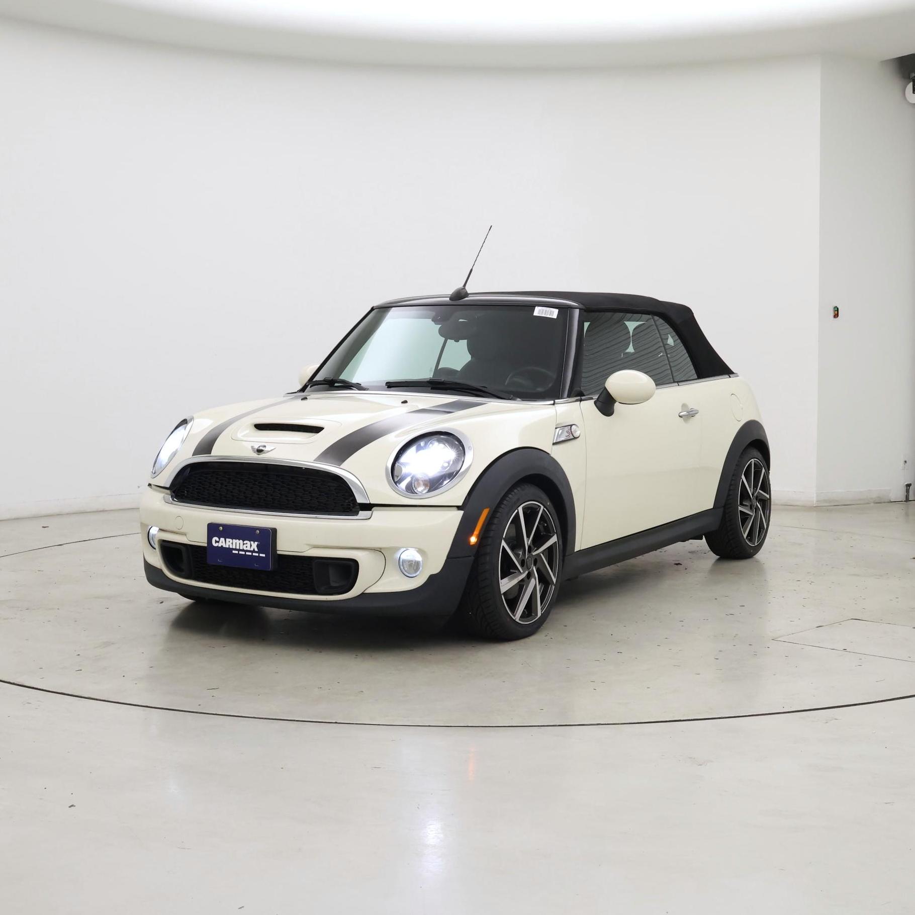 Thumbnail: 2015 MINI Cooper - 4