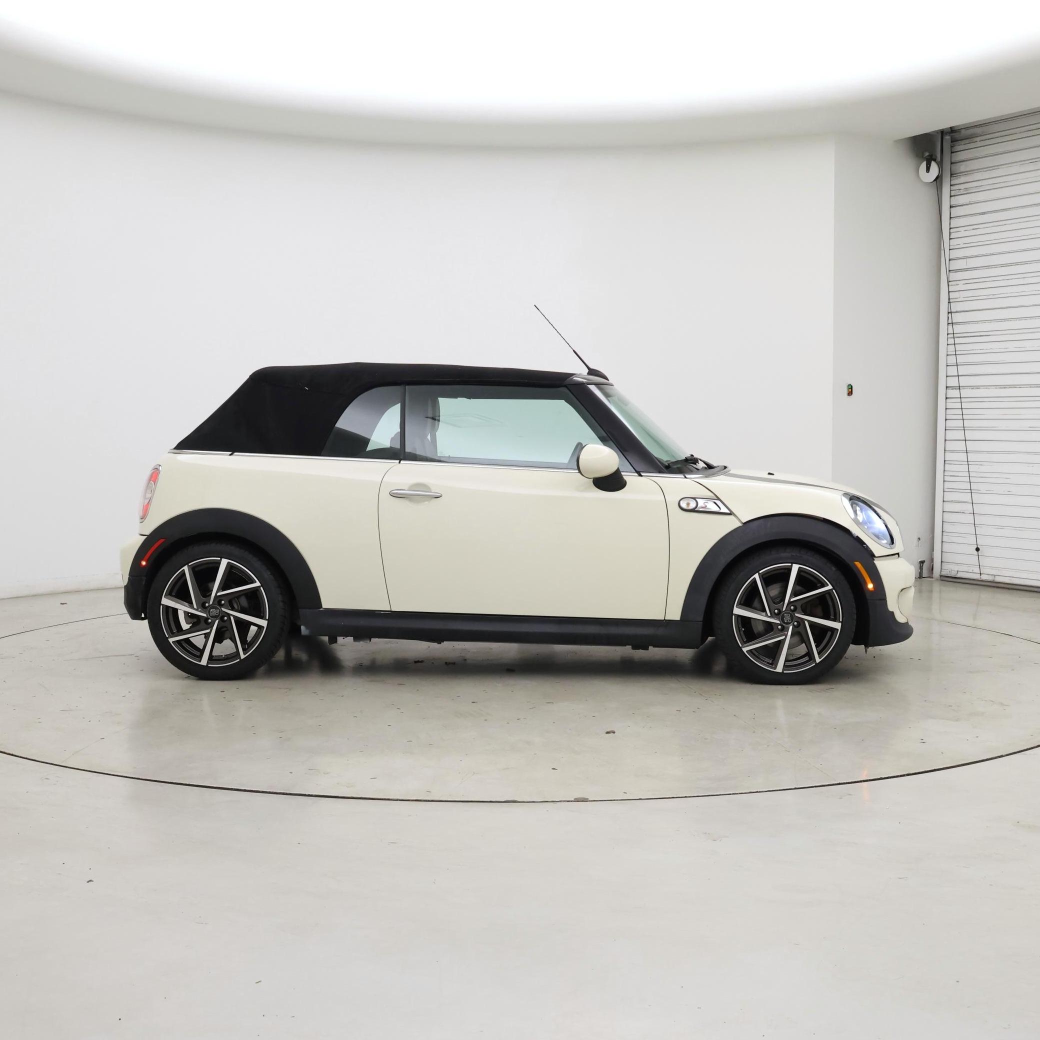 Thumbnail: 2015 MINI Cooper - 7