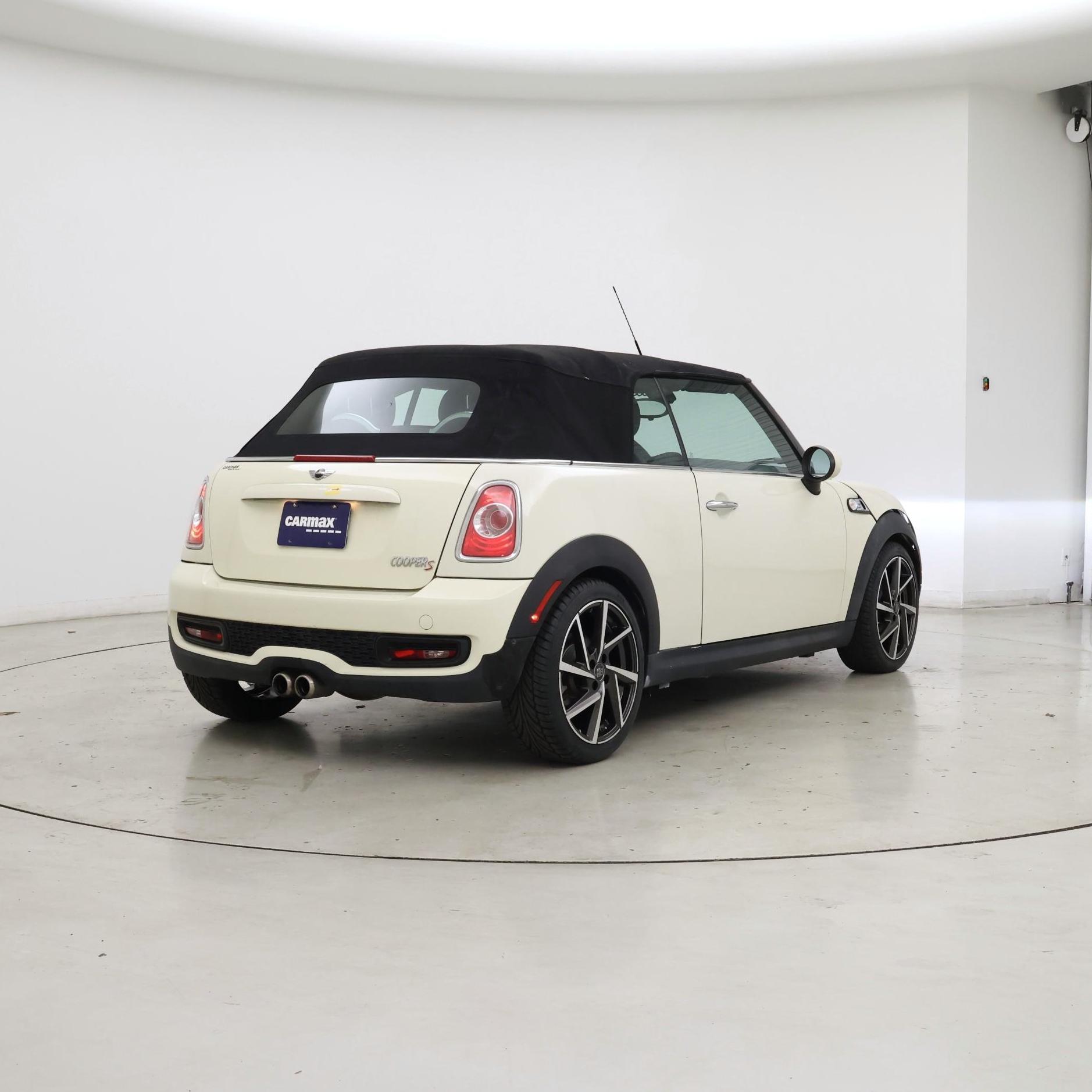 Thumbnail: 2015 MINI Cooper - 8