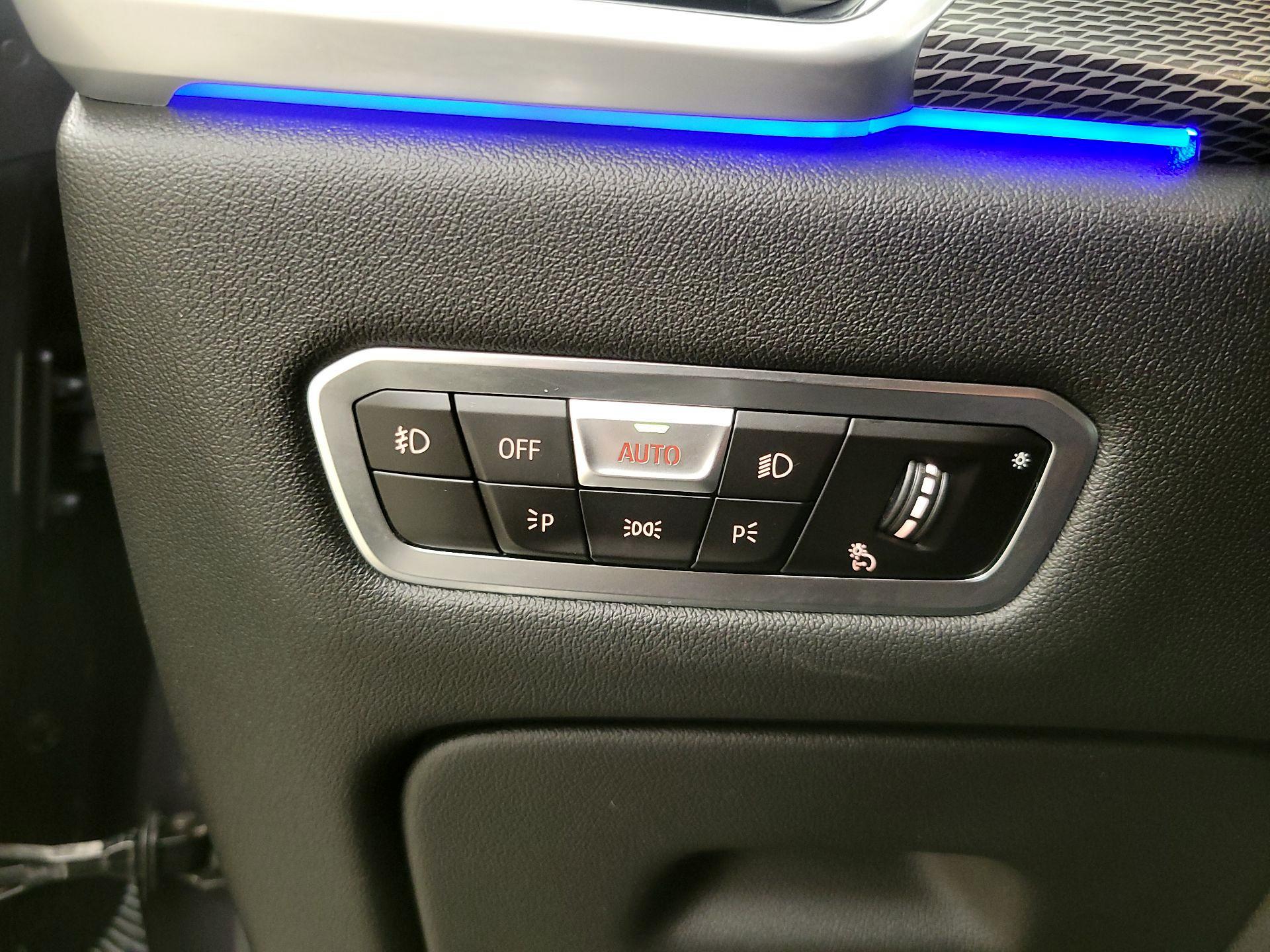 Thumbnail: 2021 BMW X6 - 13