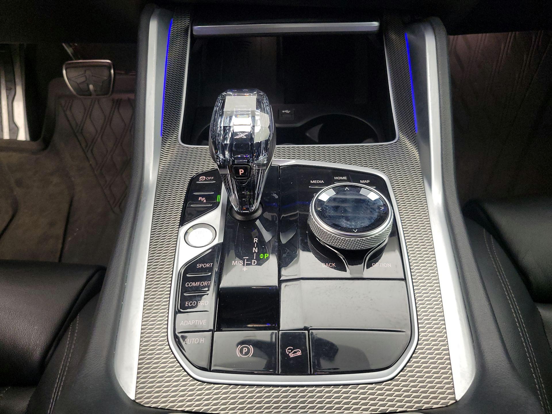 Thumbnail: 2021 BMW X6 - 18