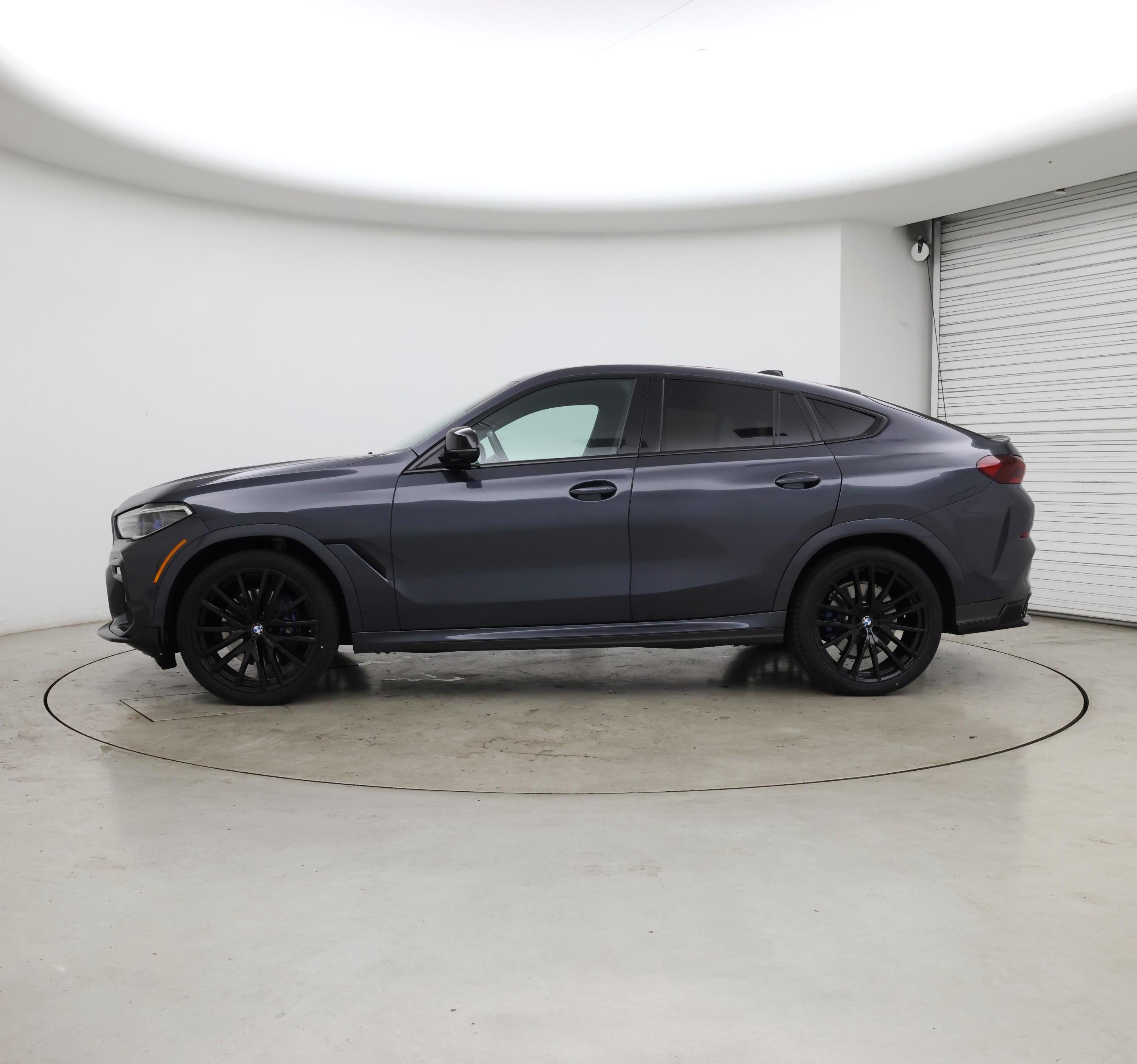 Thumbnail: 2021 BMW X6 - 3