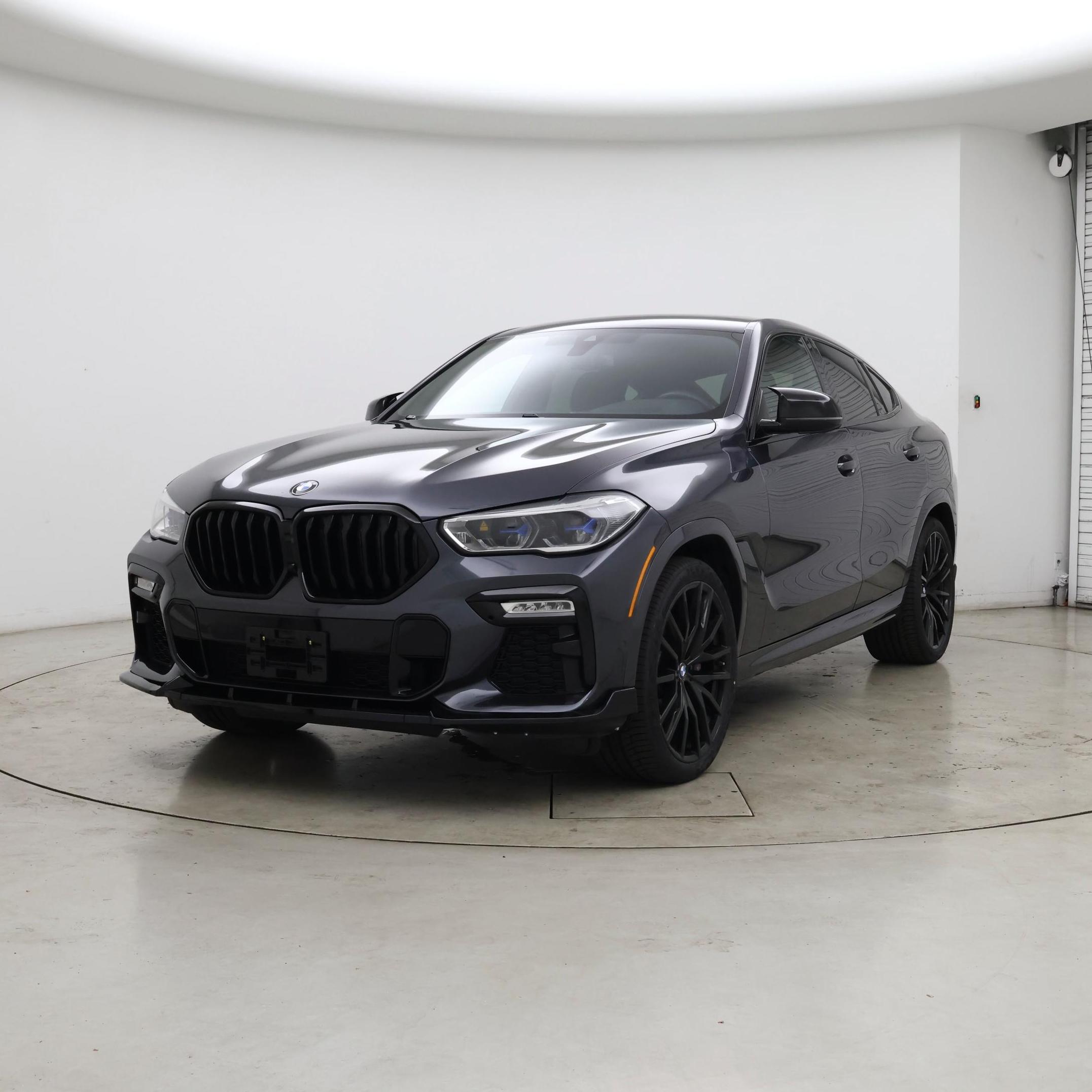 Thumbnail: 2021 BMW X6 - 4