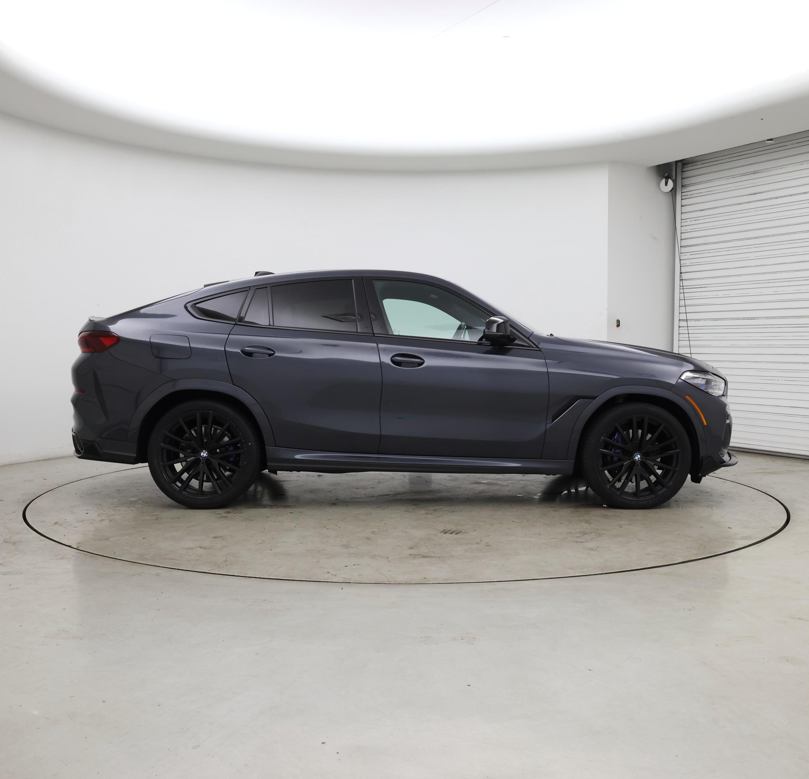 Thumbnail: 2021 BMW X6 - 7