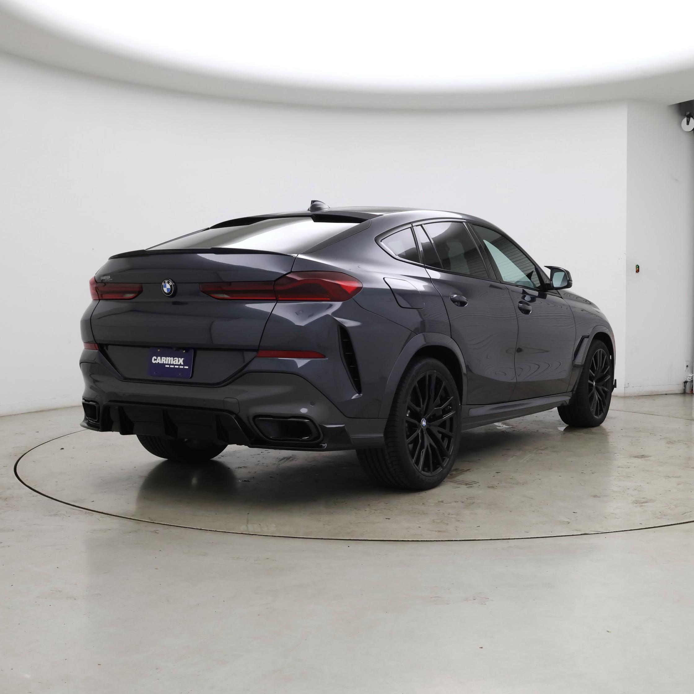 Thumbnail: 2021 BMW X6 - 8