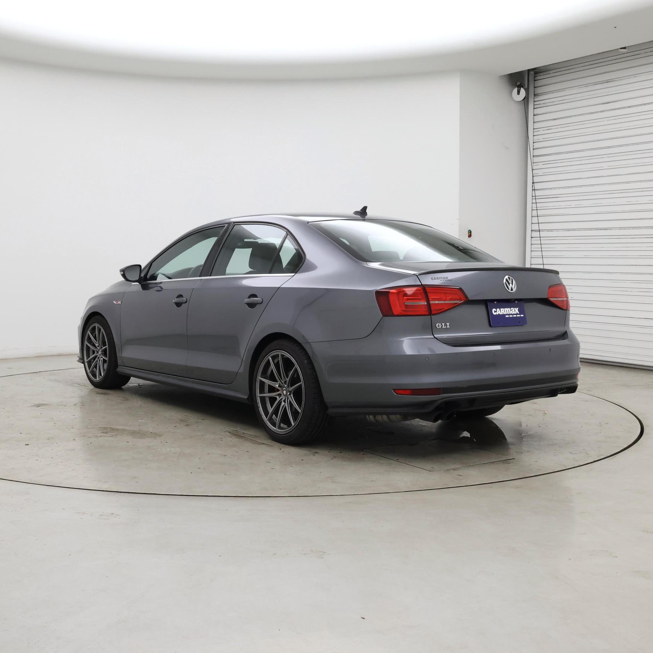 Thumbnail: 2017 Volkswagen Jetta - 2