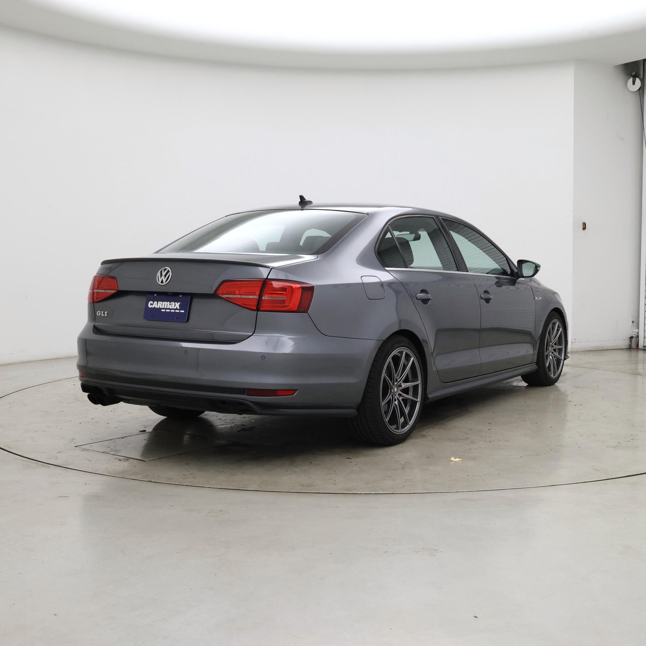 Thumbnail: 2017 Volkswagen Jetta - 8