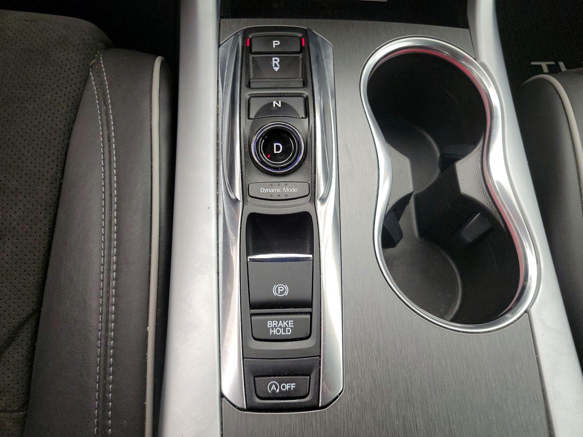 Thumbnail: 2019 Acura TLX - 17
