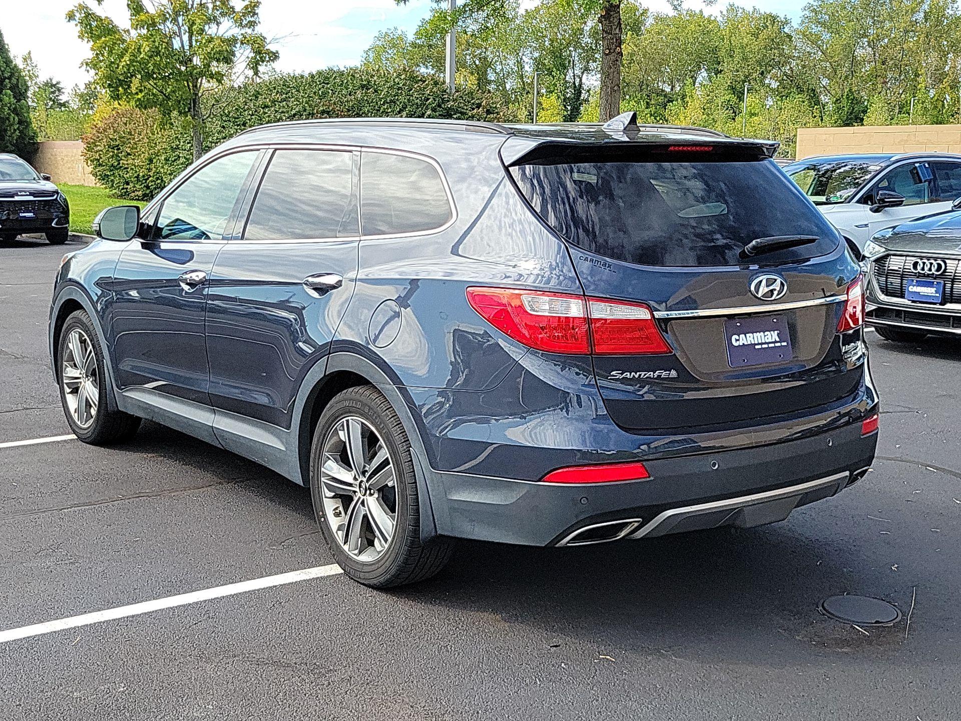 Thumbnail: 2016 Hyundai Santa Fe - 7
