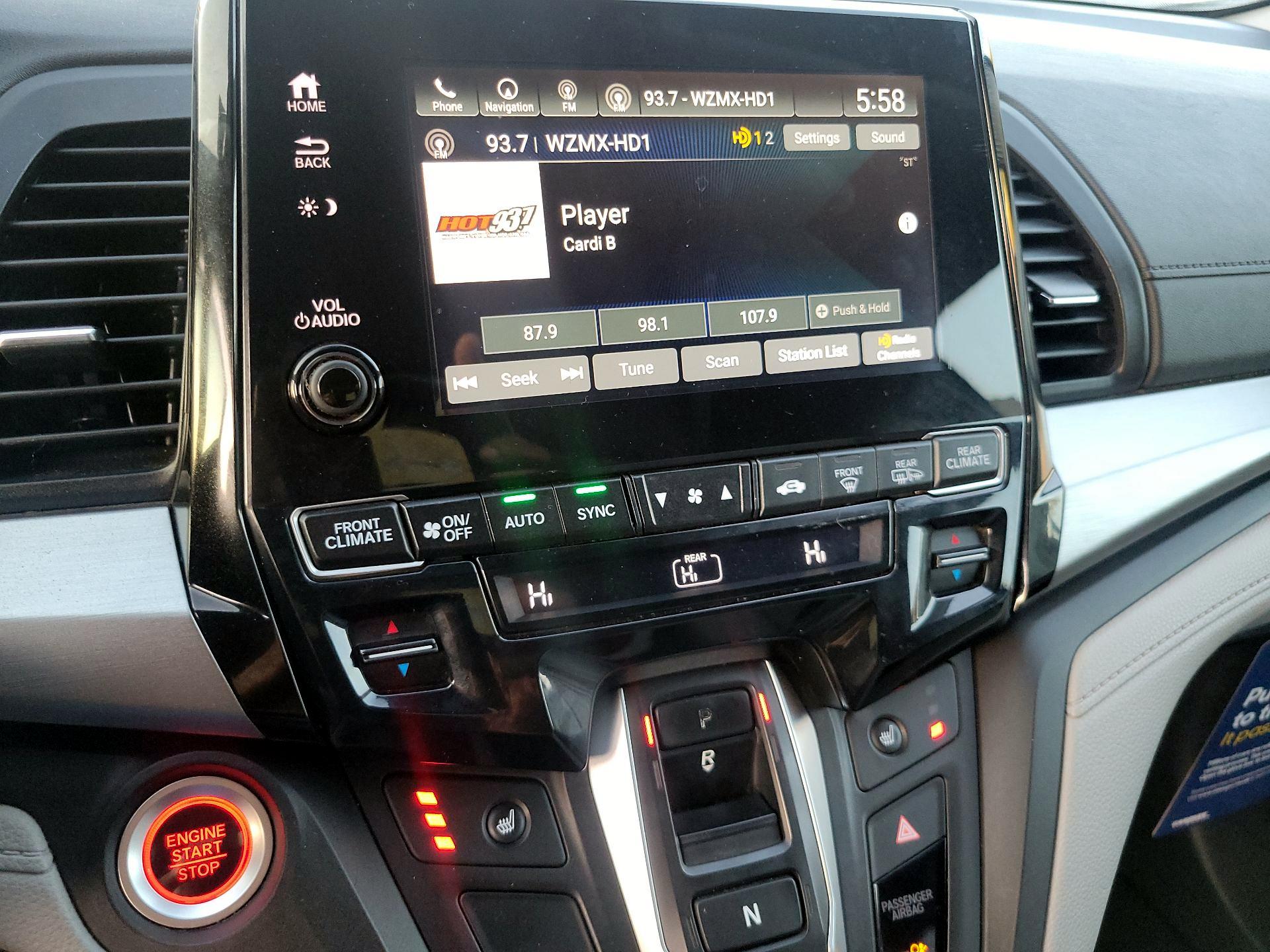 Thumbnail: 2019 Honda Odyssey - 15