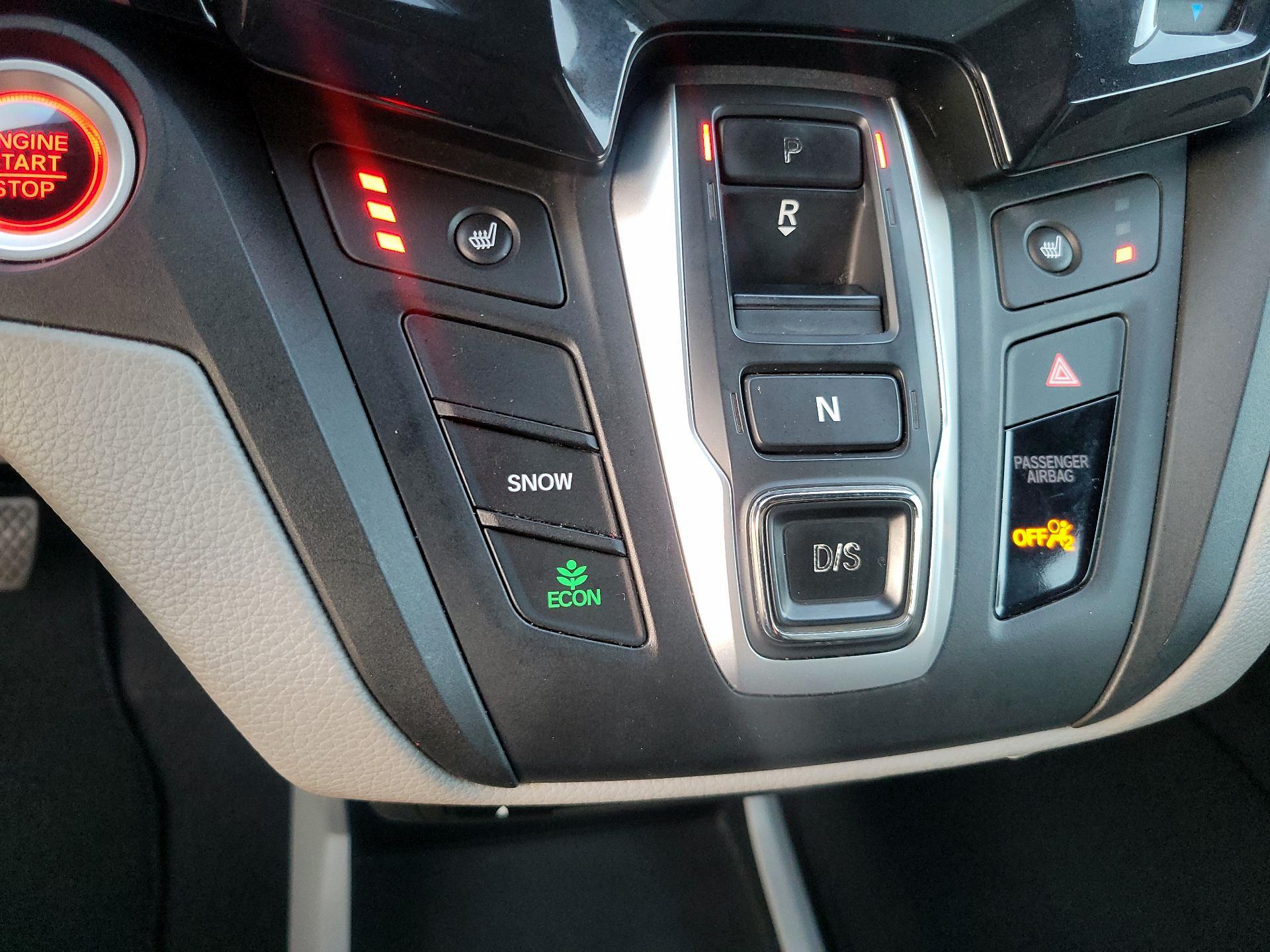 Thumbnail: 2019 Honda Odyssey - 17