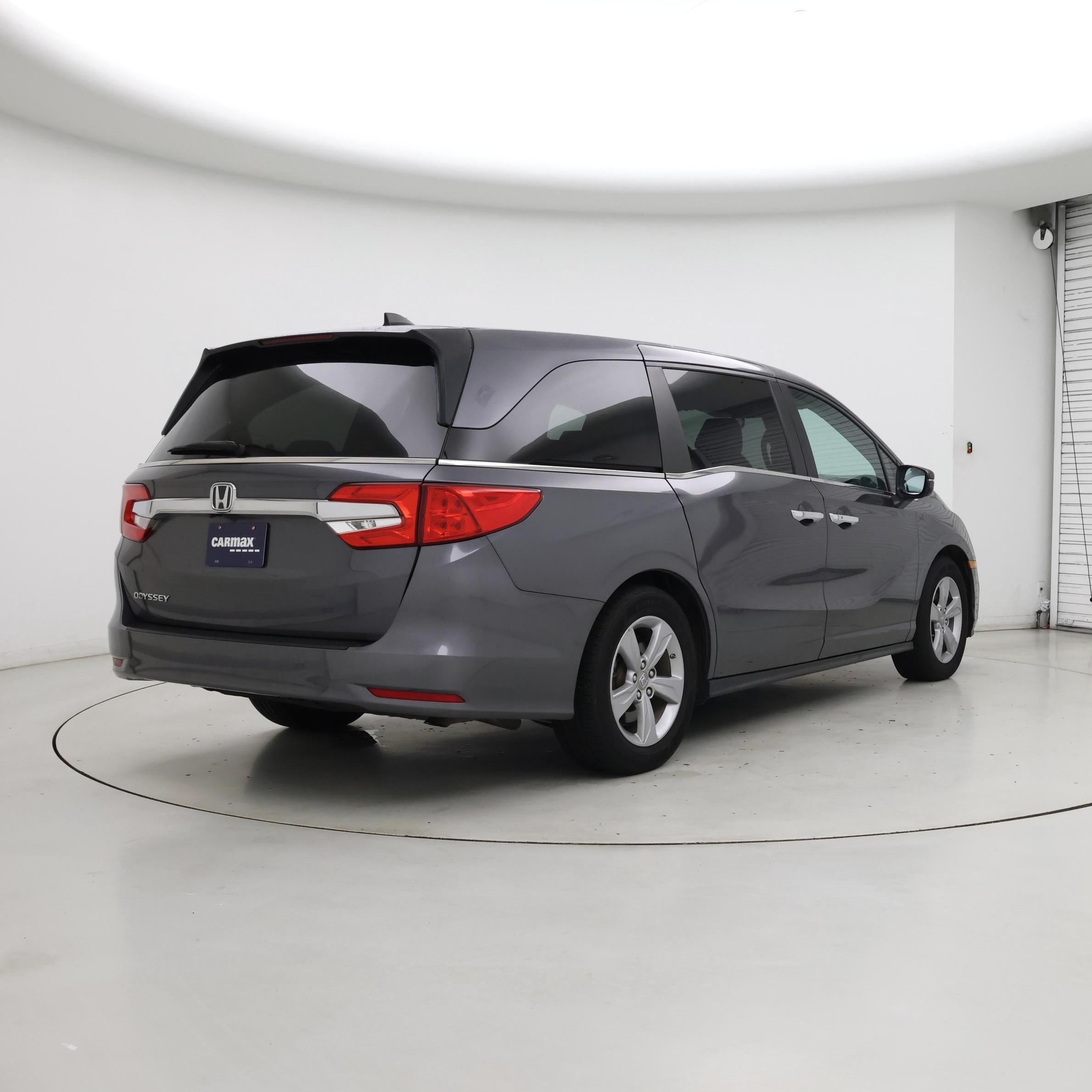 Thumbnail: 2019 Honda Odyssey - 8