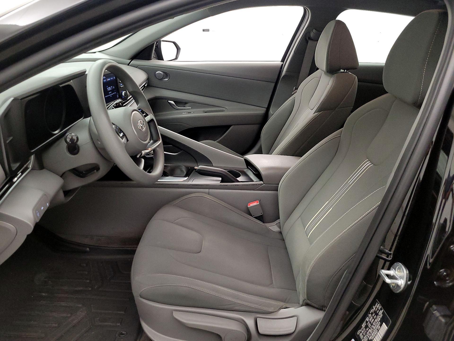 Thumbnail: 2023 Hyundai Elantra - 11
