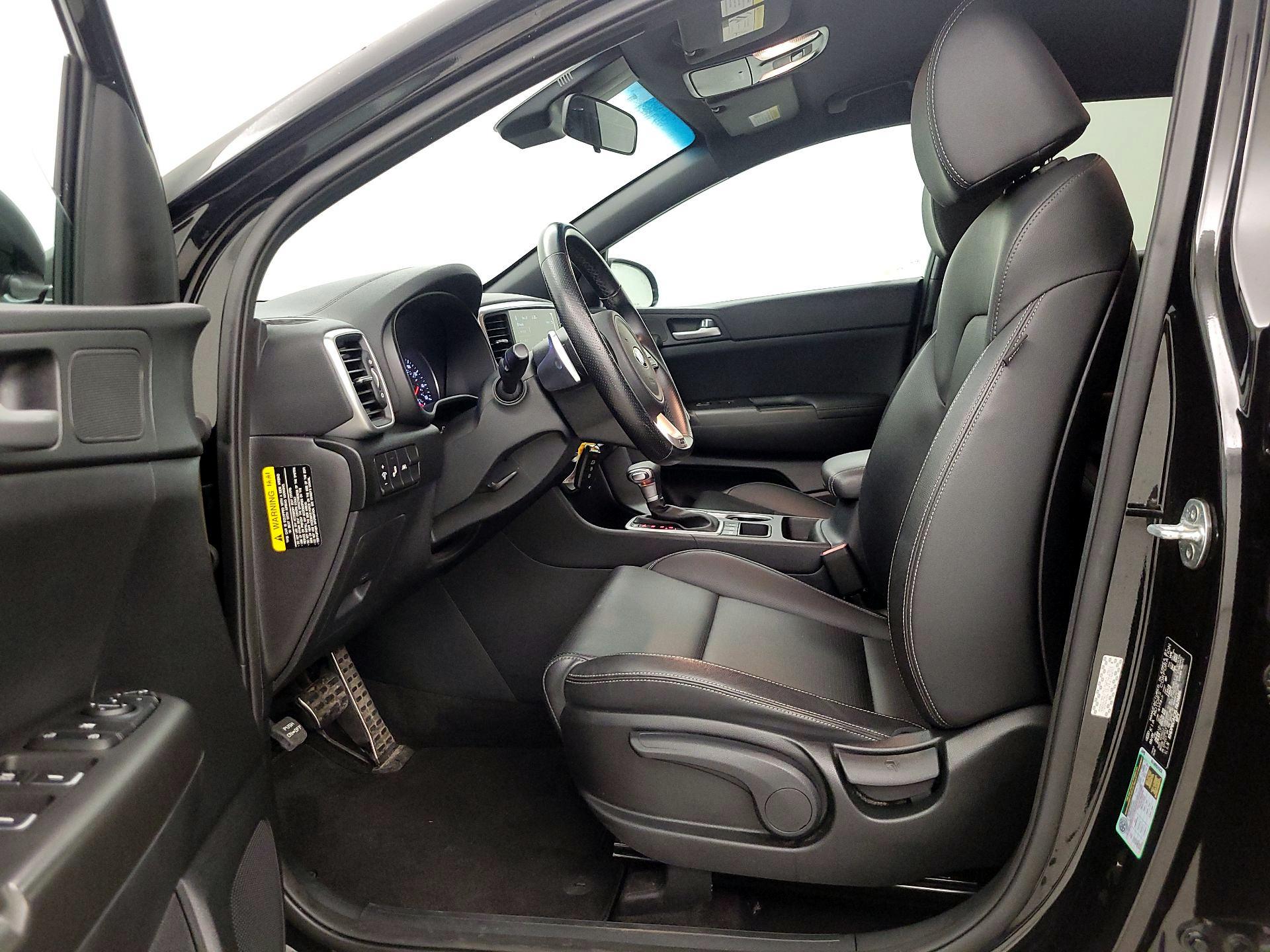 Thumbnail: 2020 Kia Sportage - 11