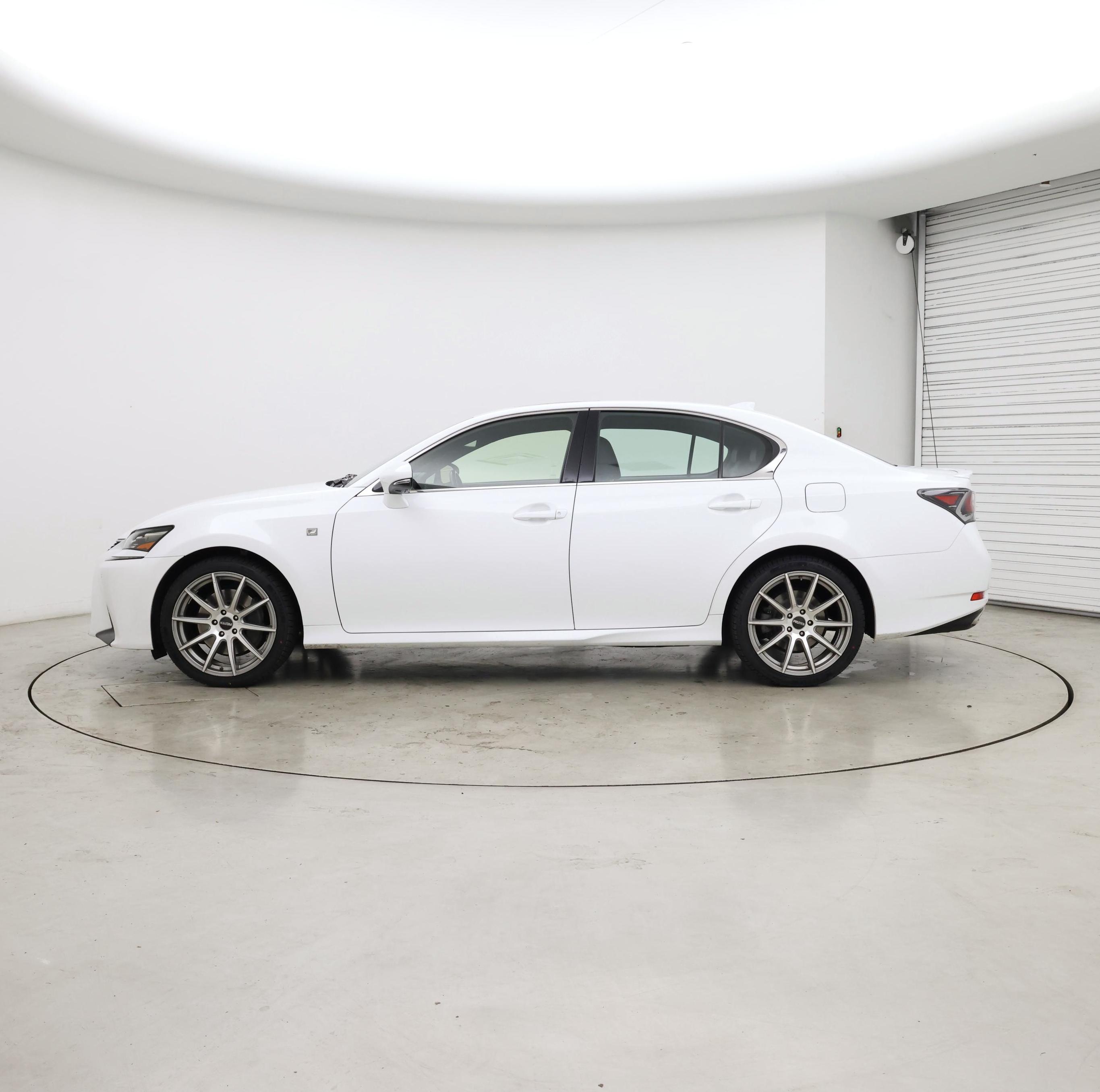 Thumbnail: 2020 Lexus GS - 3