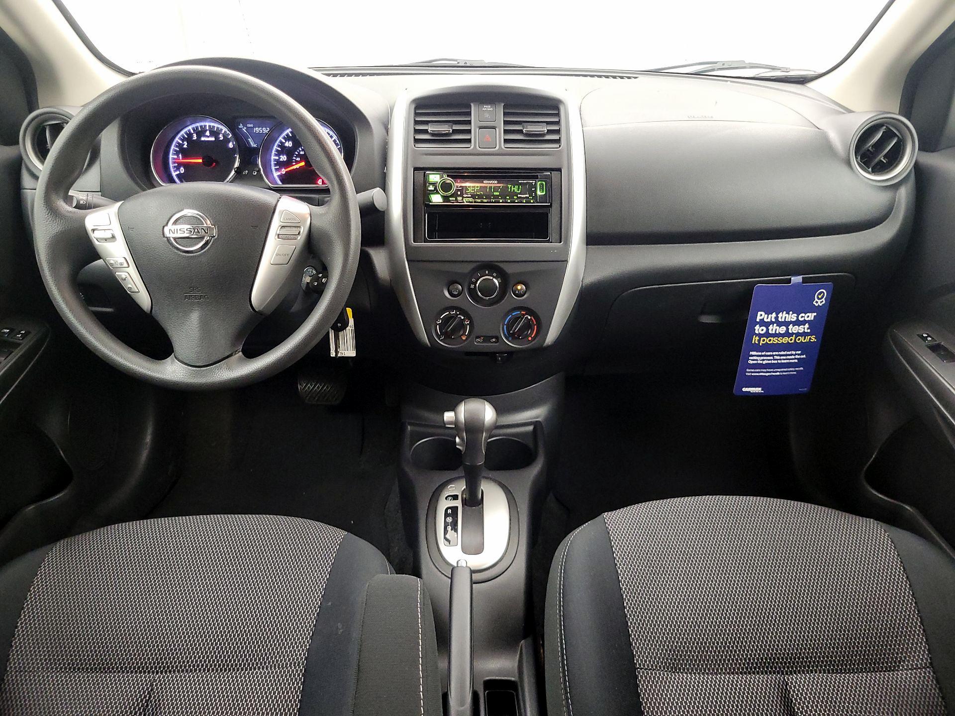Thumbnail: 2015 Nissan Versa - 9