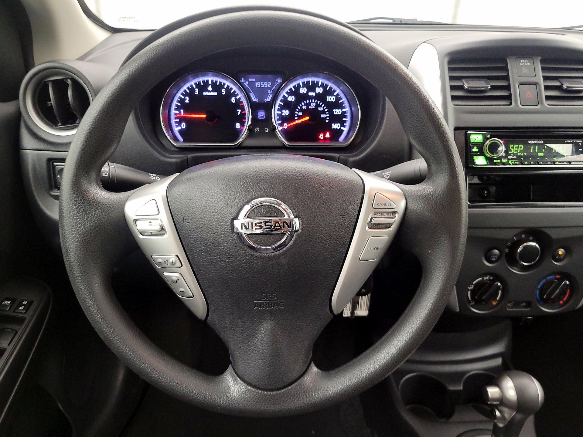 Thumbnail: 2015 Nissan Versa - 10