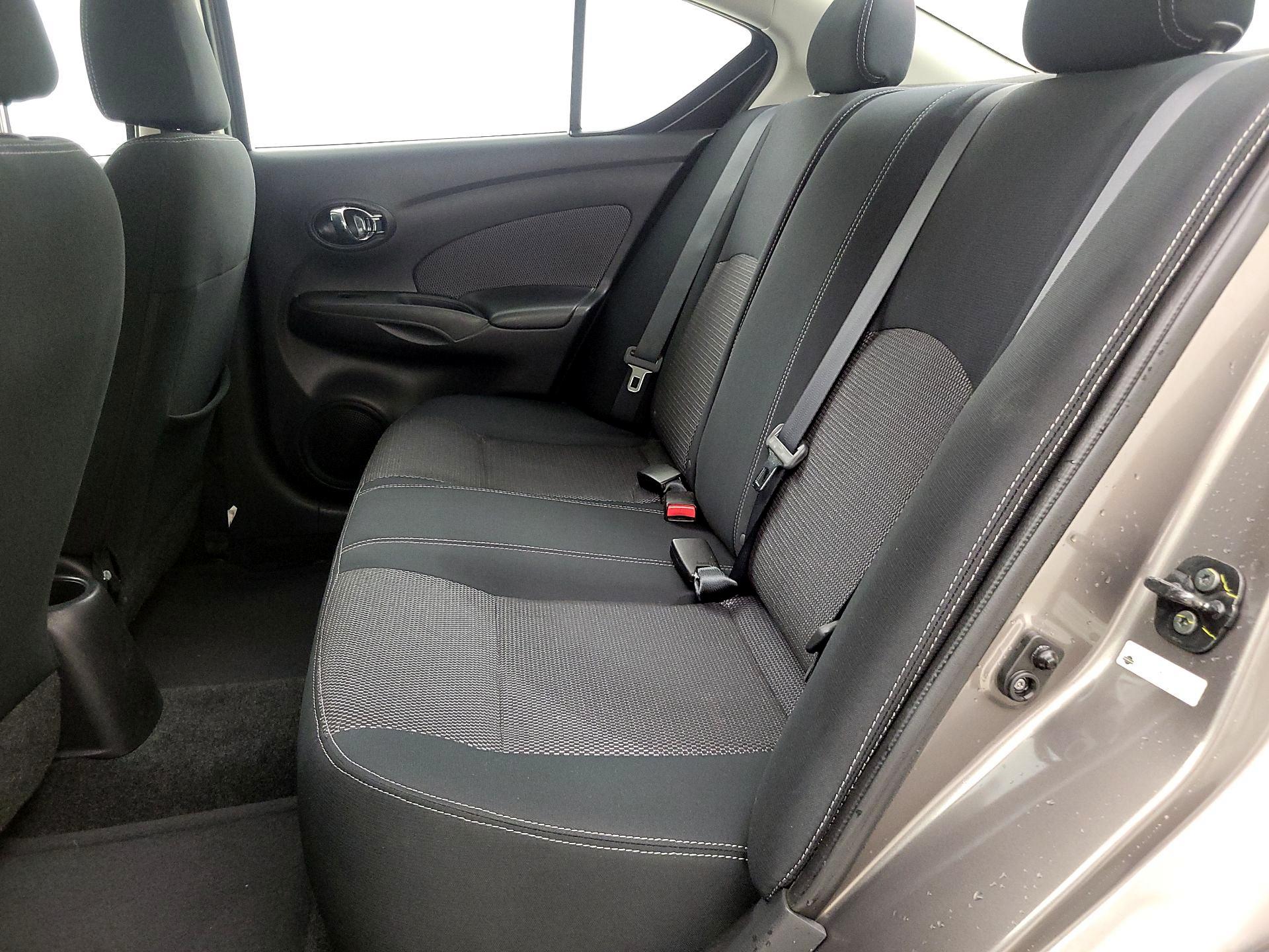 Thumbnail: 2015 Nissan Versa - 18