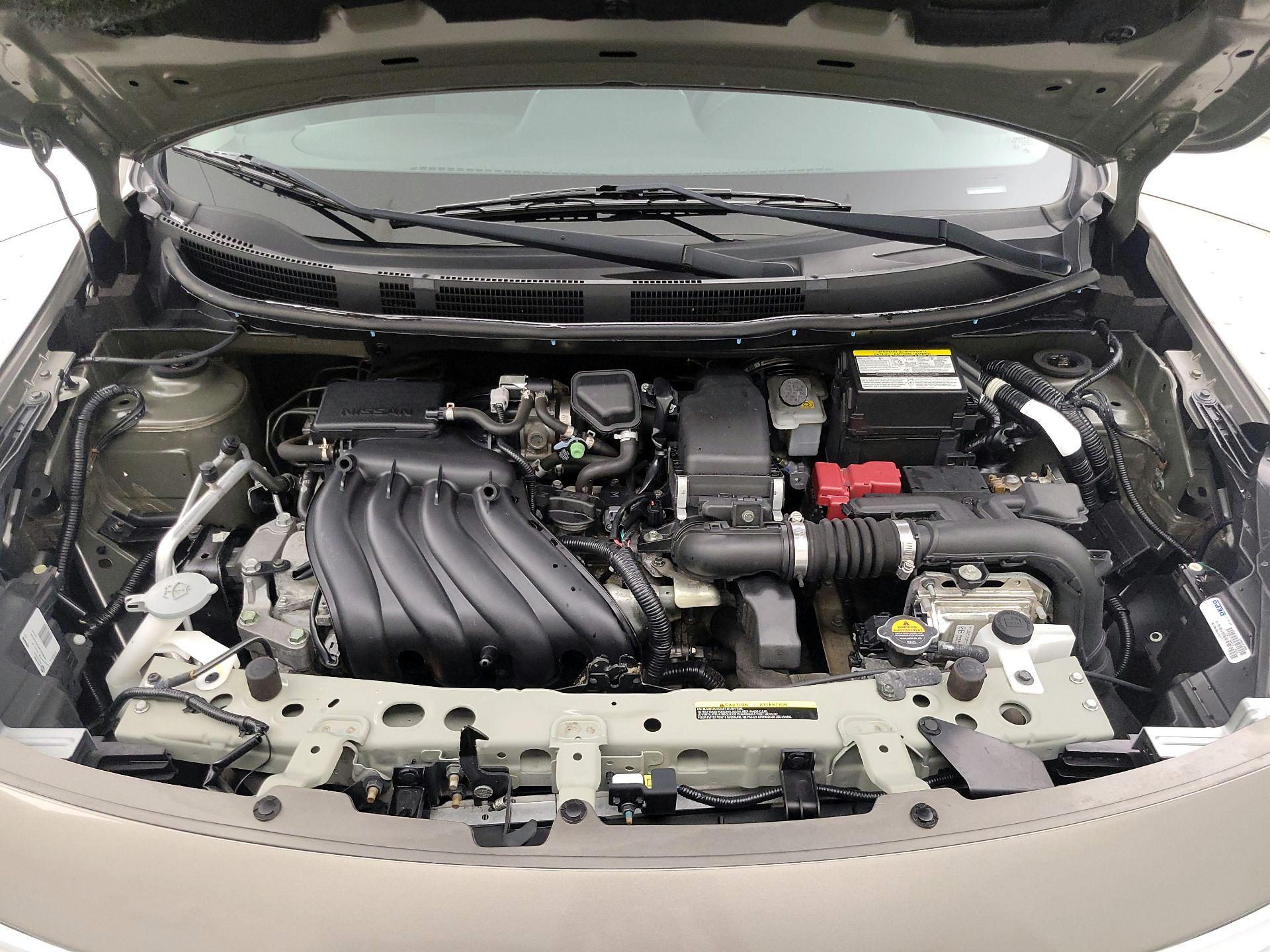 Thumbnail: 2015 Nissan Versa - 20