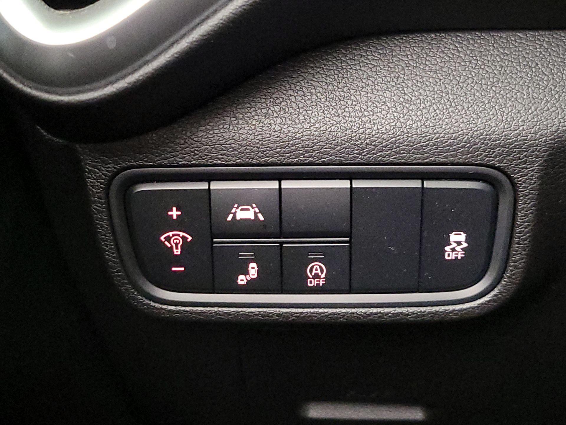 Thumbnail: 2021 Kia Soul - 13