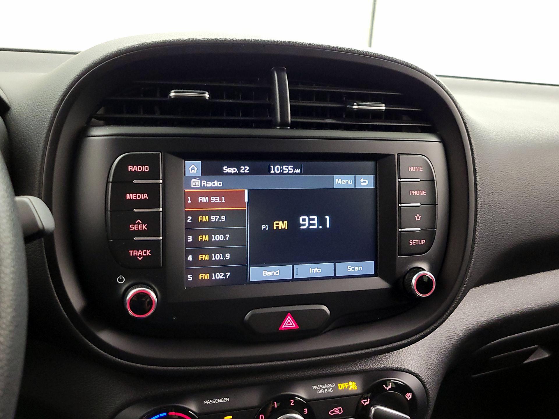 Thumbnail: 2021 Kia Soul - 15
