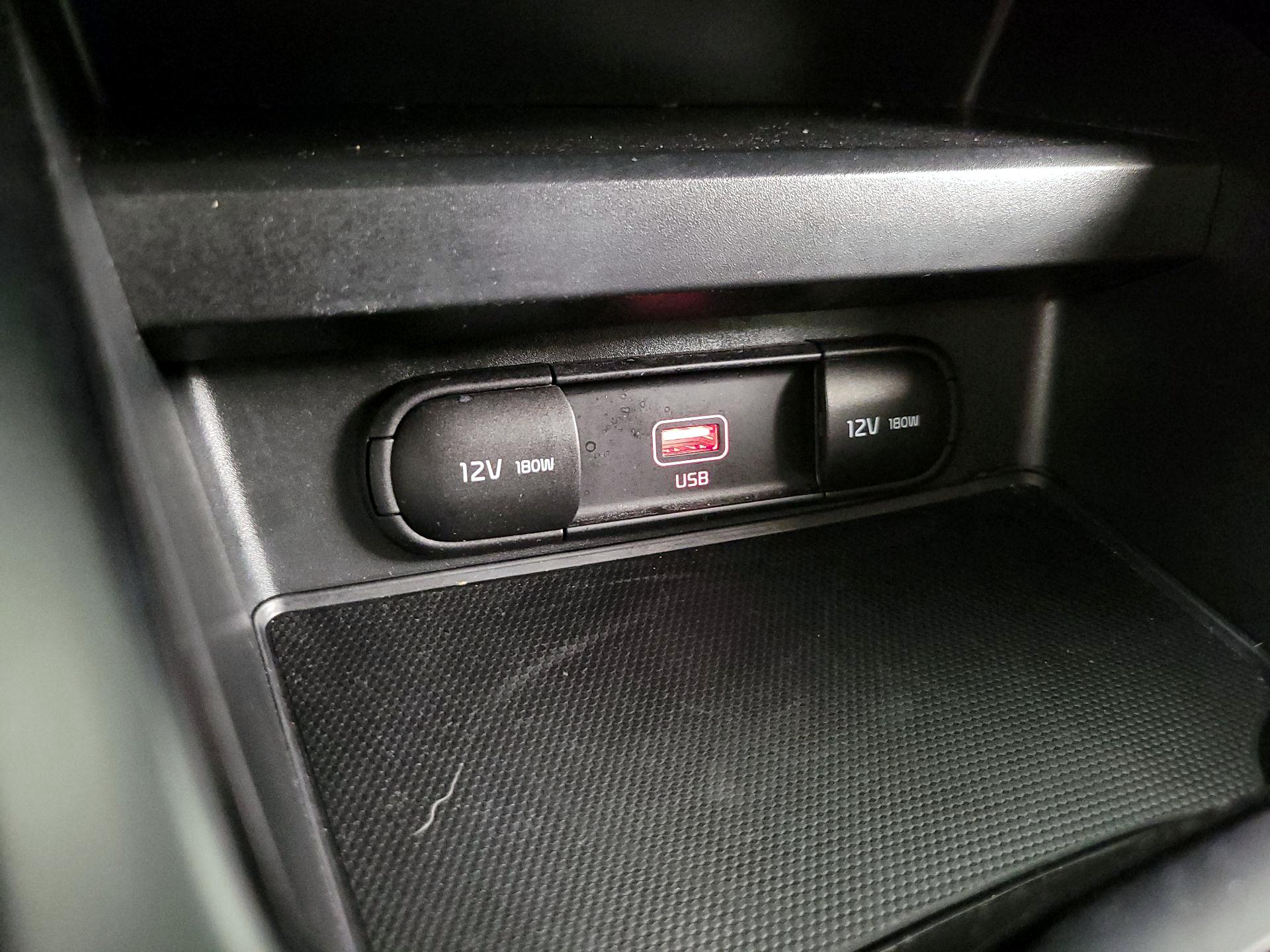 Thumbnail: 2021 Kia Soul - 18