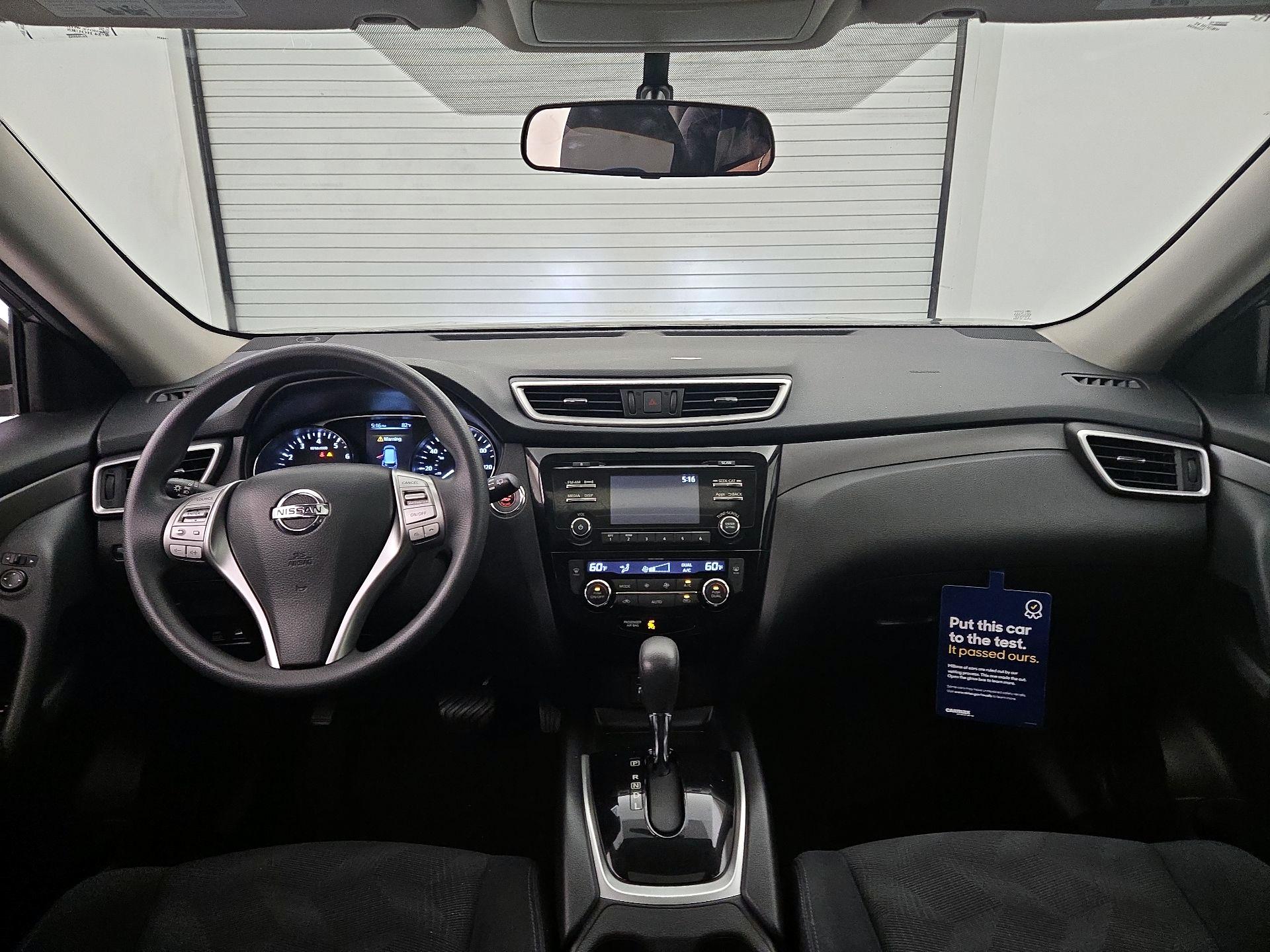 Thumbnail: 2015 Nissan Rogue - 9