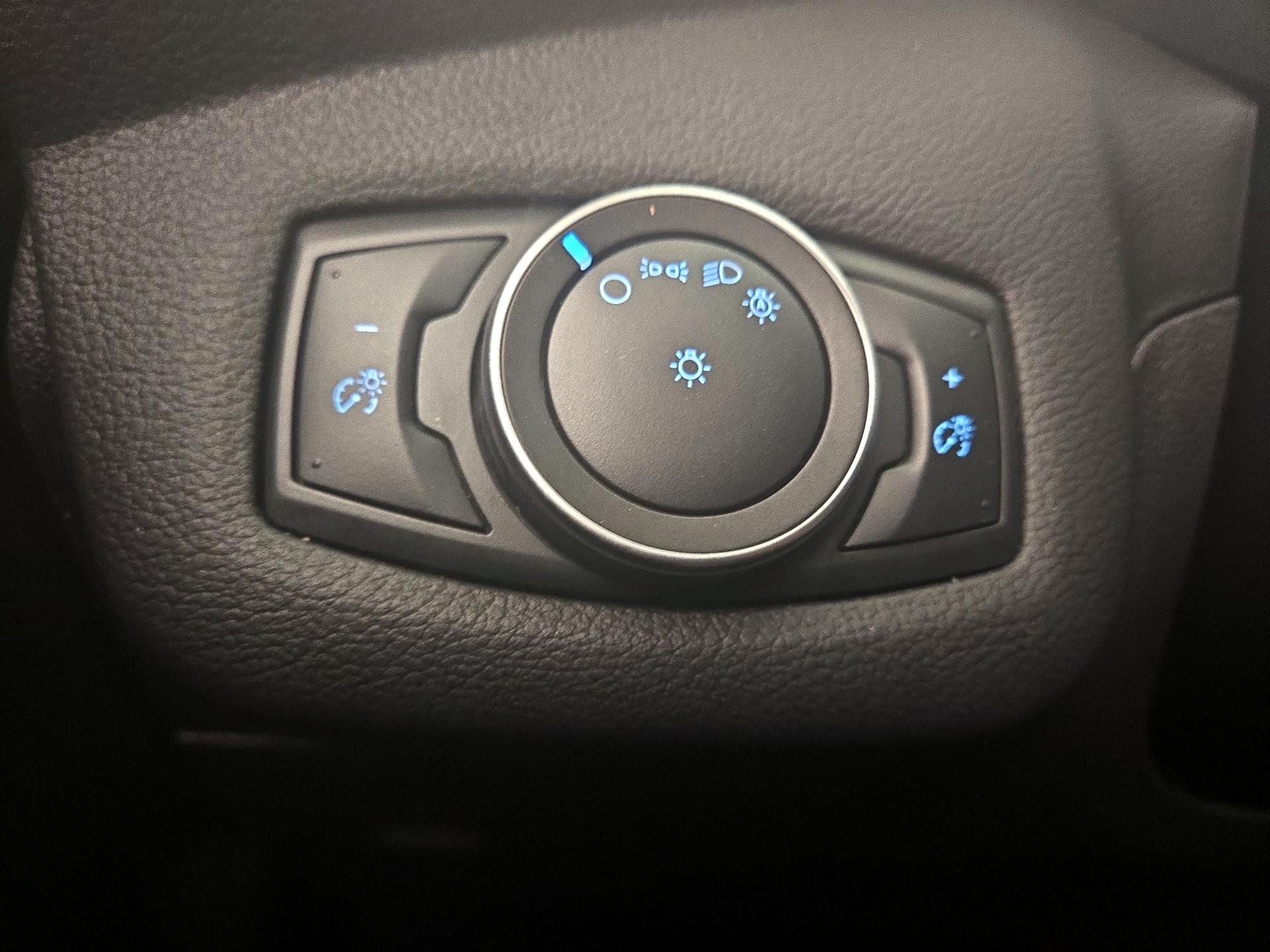 Thumbnail: 2018 Ford C-Max - 13