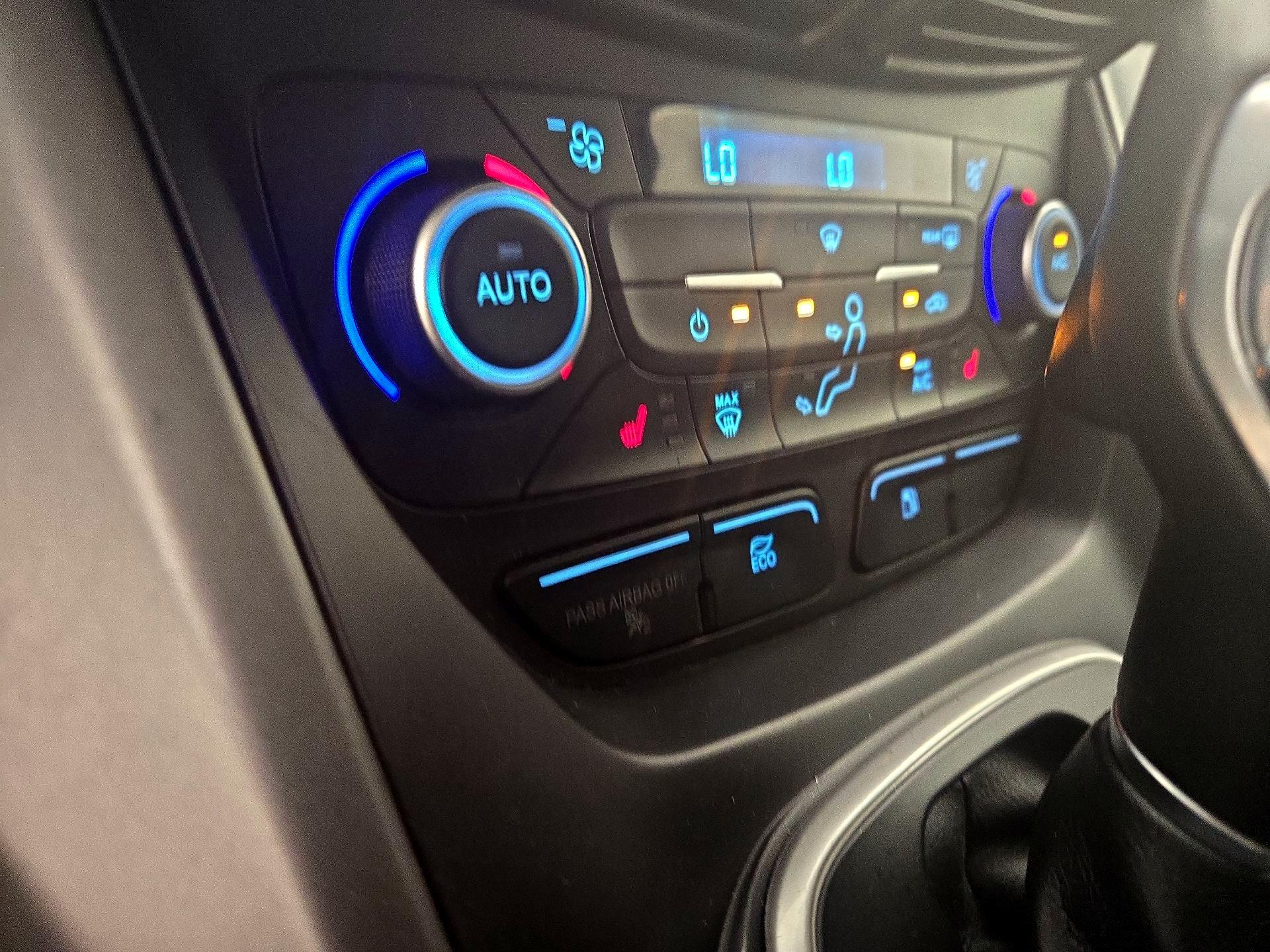 Thumbnail: 2018 Ford C-Max - 16