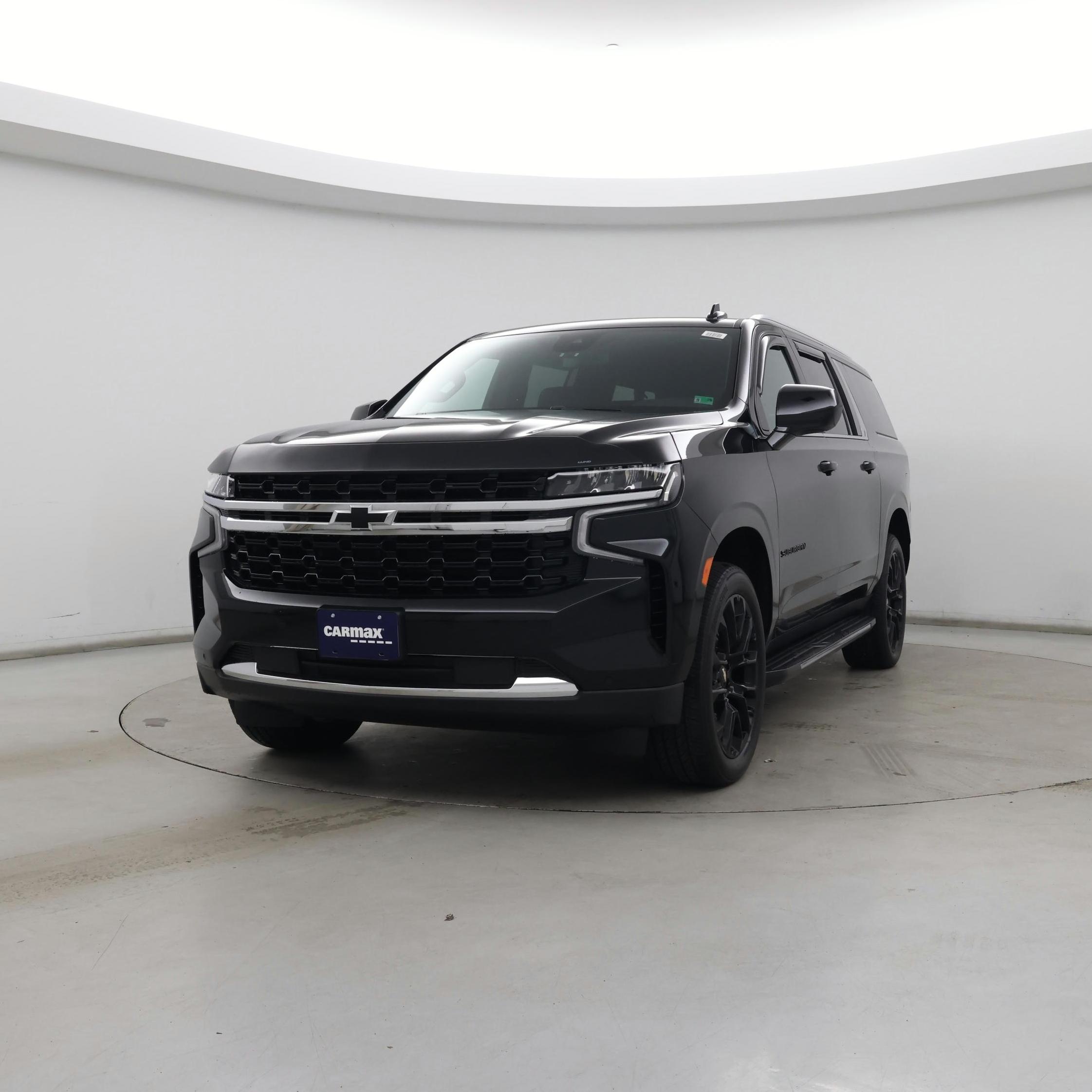 Thumbnail: 2023 Chevrolet Suburban - 4