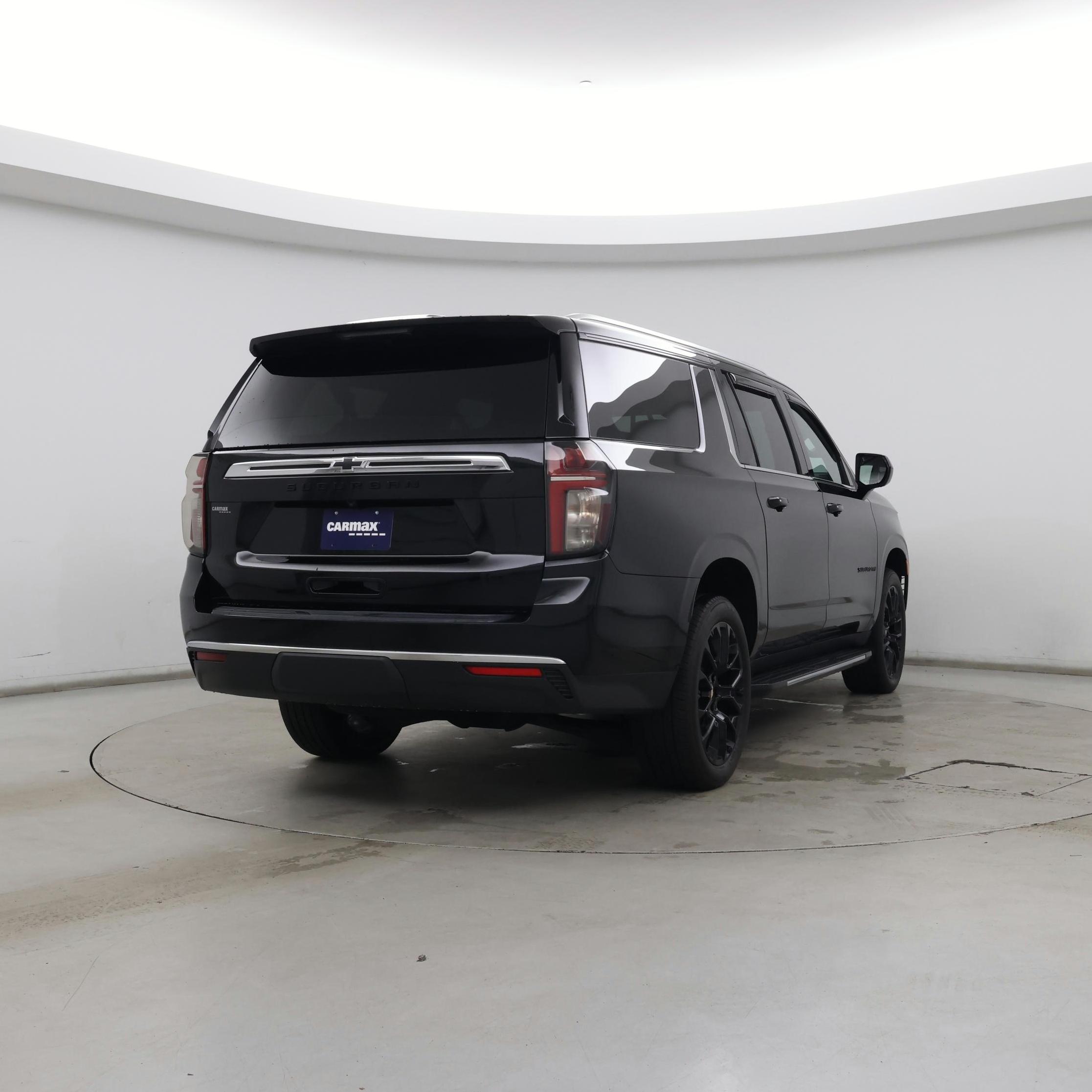Thumbnail: 2023 Chevrolet Suburban - 8