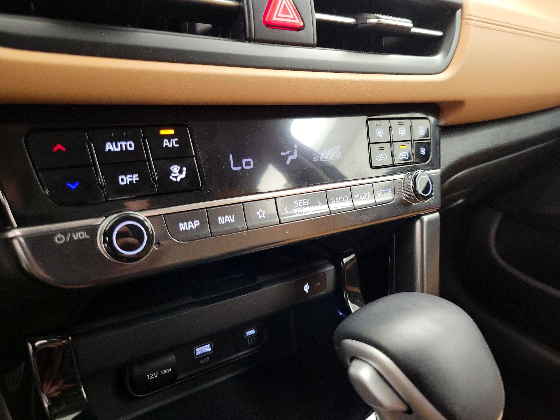 Thumbnail: 2024 Kia Seltos - 17