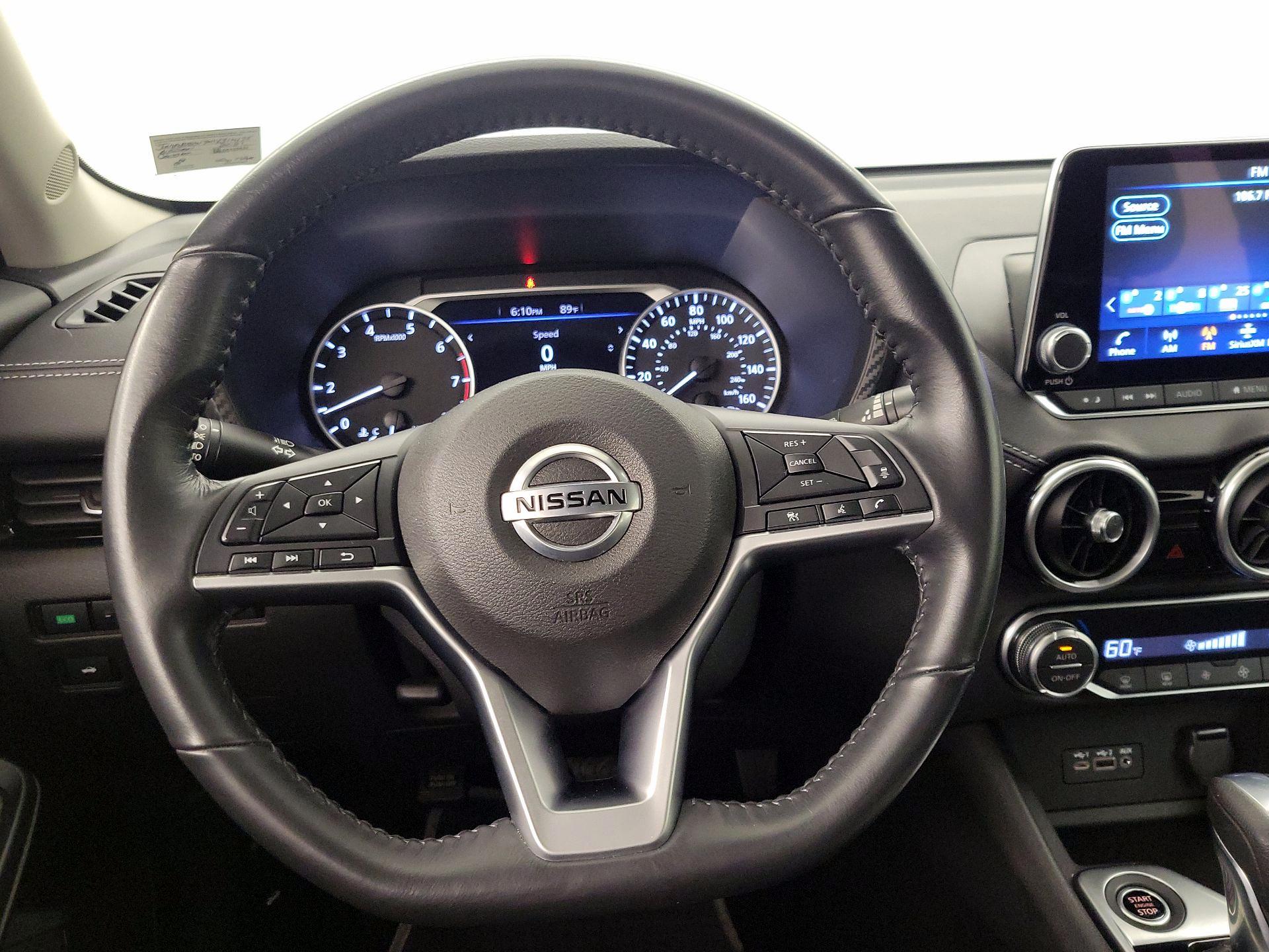 Thumbnail: 2021 Nissan Sentra - 10