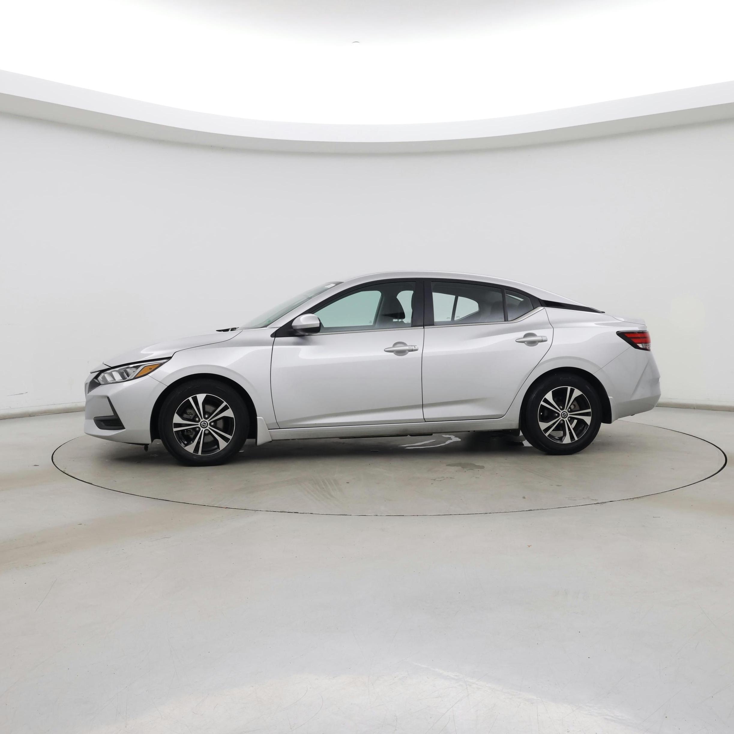 Thumbnail: 2021 Nissan Sentra - 3