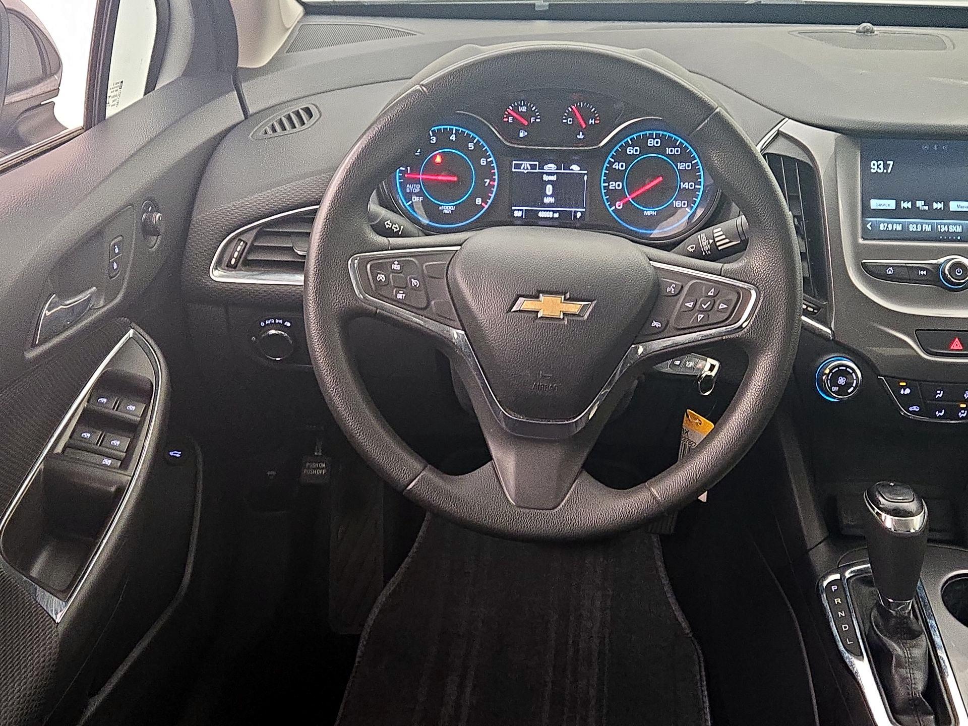 Thumbnail: 2016 Chevrolet Cruze - 10