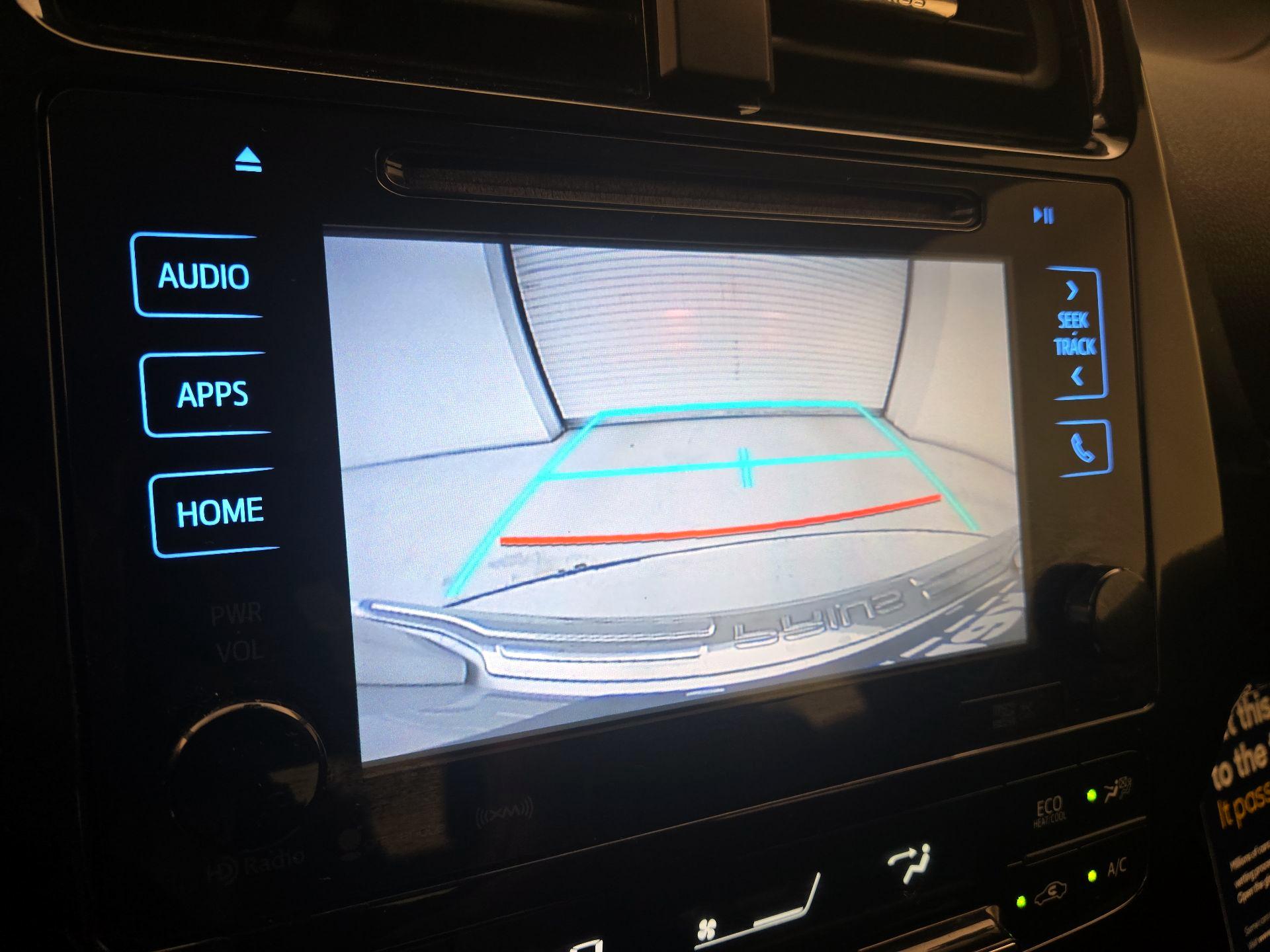 Thumbnail: 2016 Toyota Prius - 14