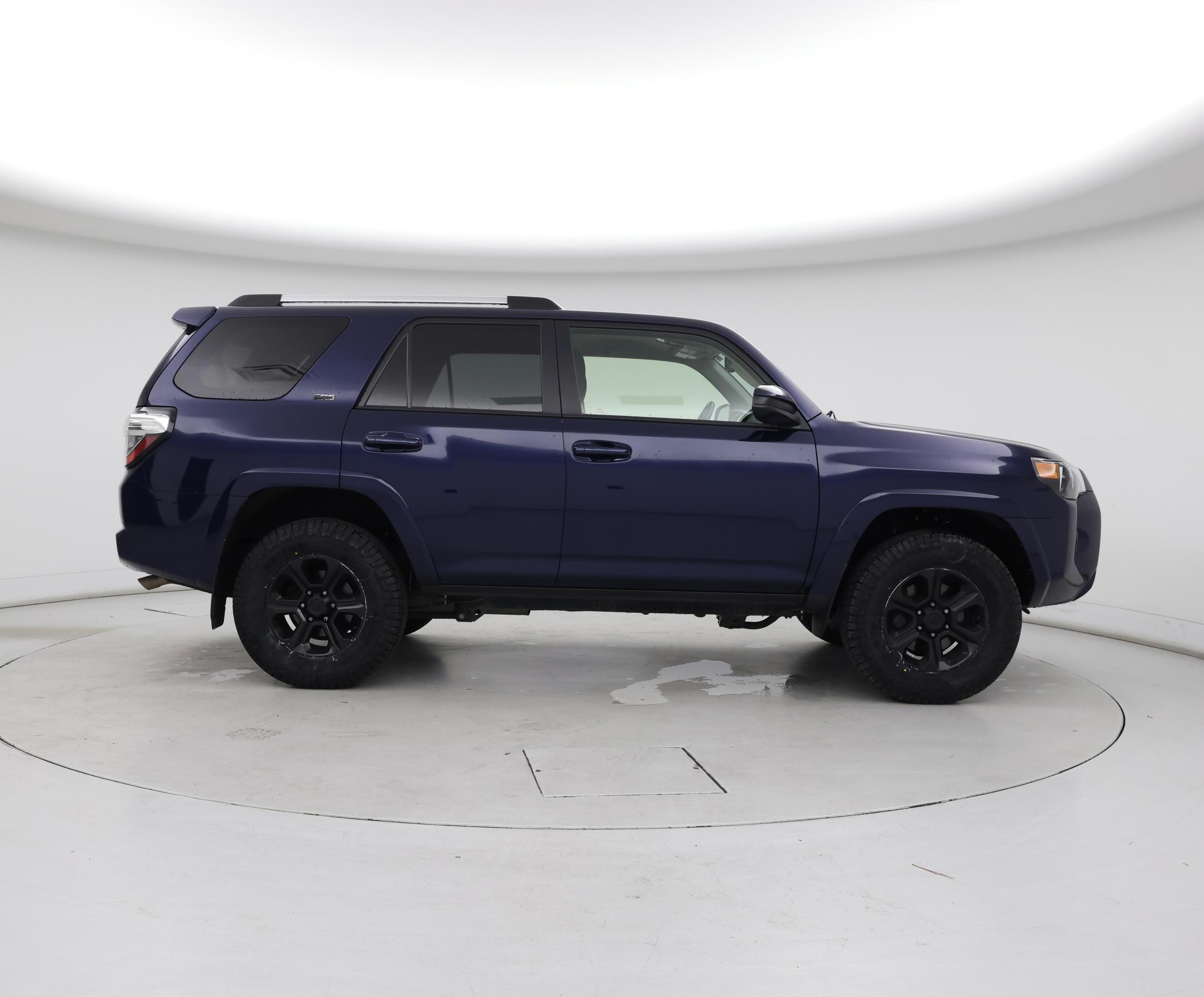 Thumbnail: 2021 Toyota 4Runner - 7