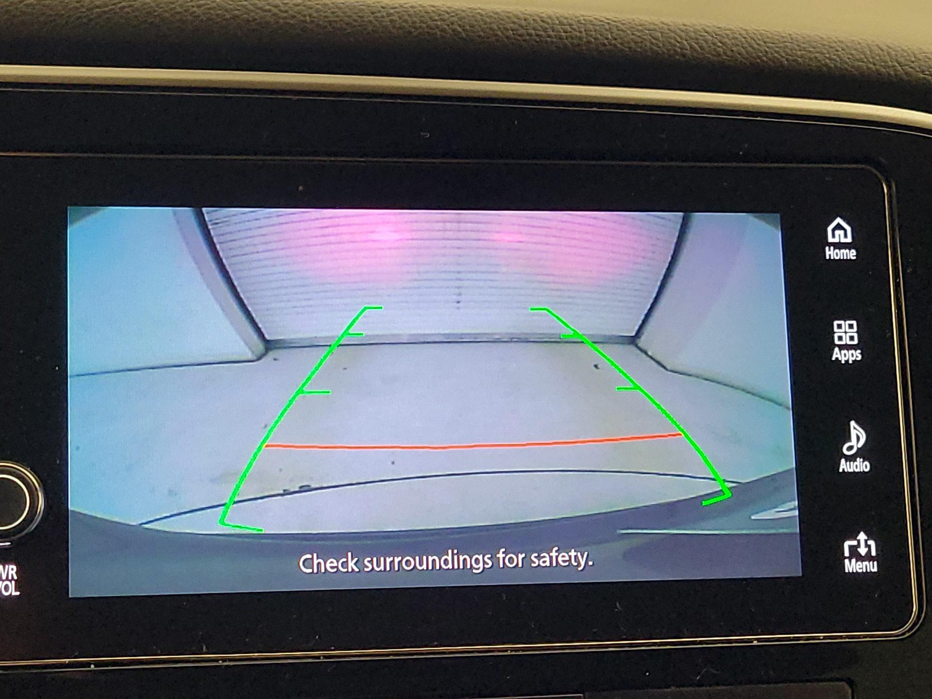 Thumbnail: 2017 Mitsubishi Outlander - 15