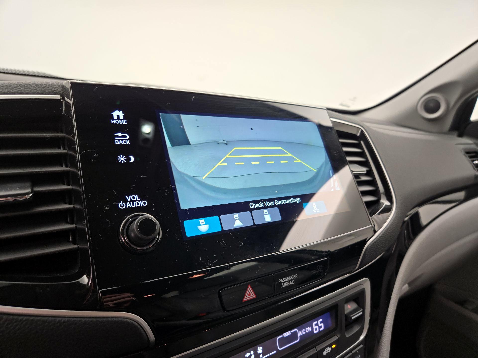 Thumbnail: 2021 Honda Pilot - 15
